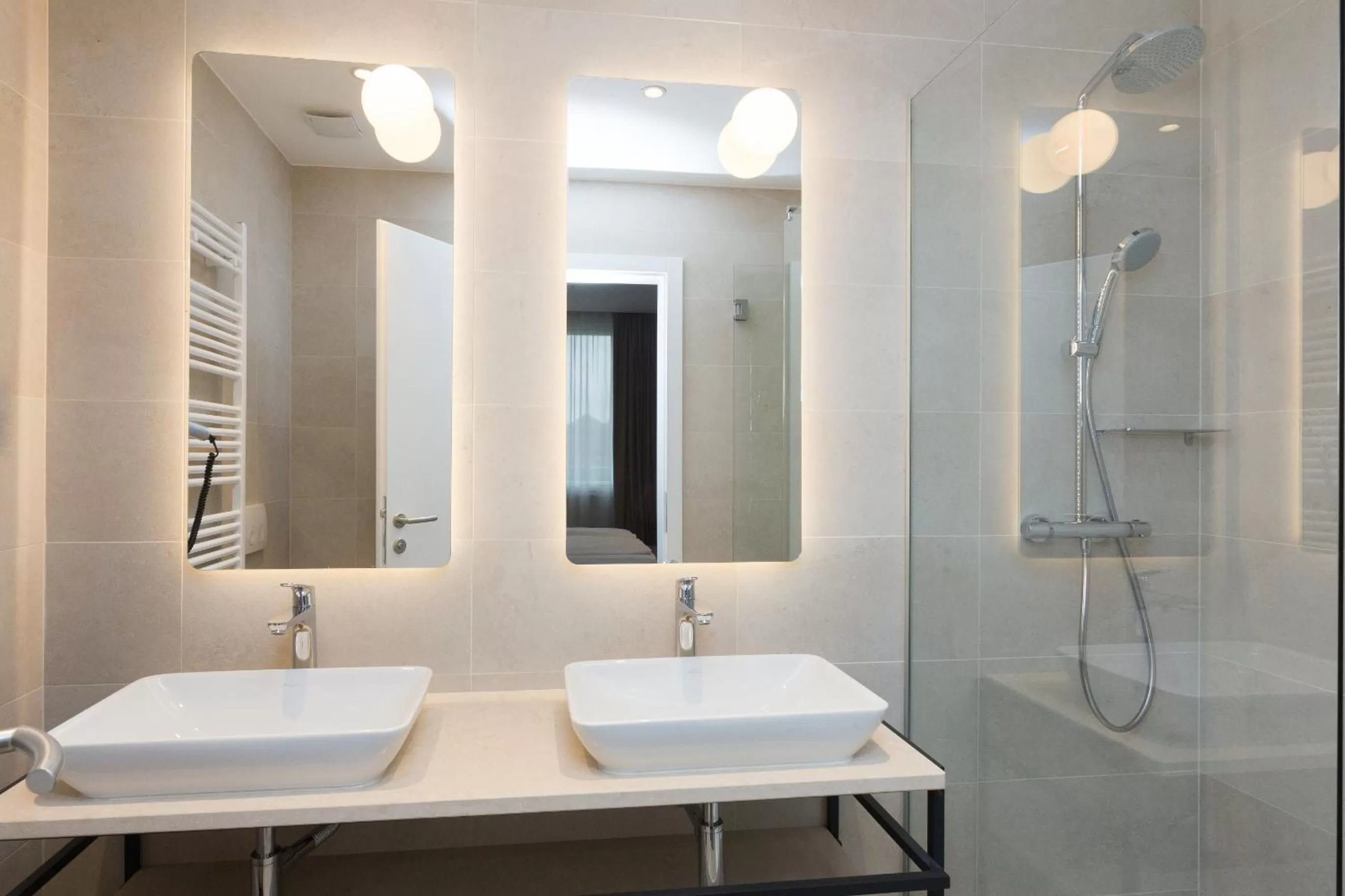 Bathroom in MANDA Heritage Hotel