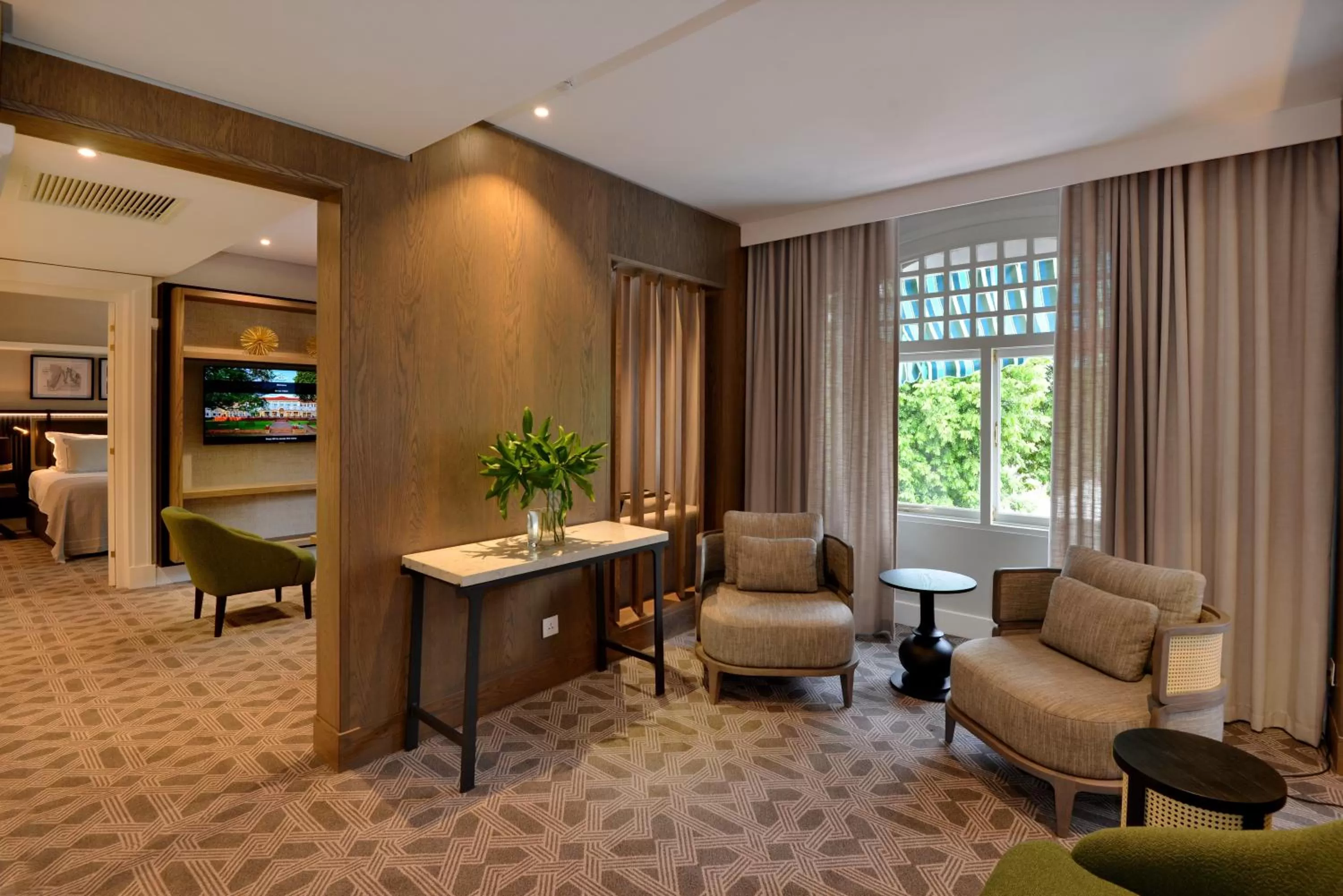 Deluxe King Suite in The Victoria Falls Hotel