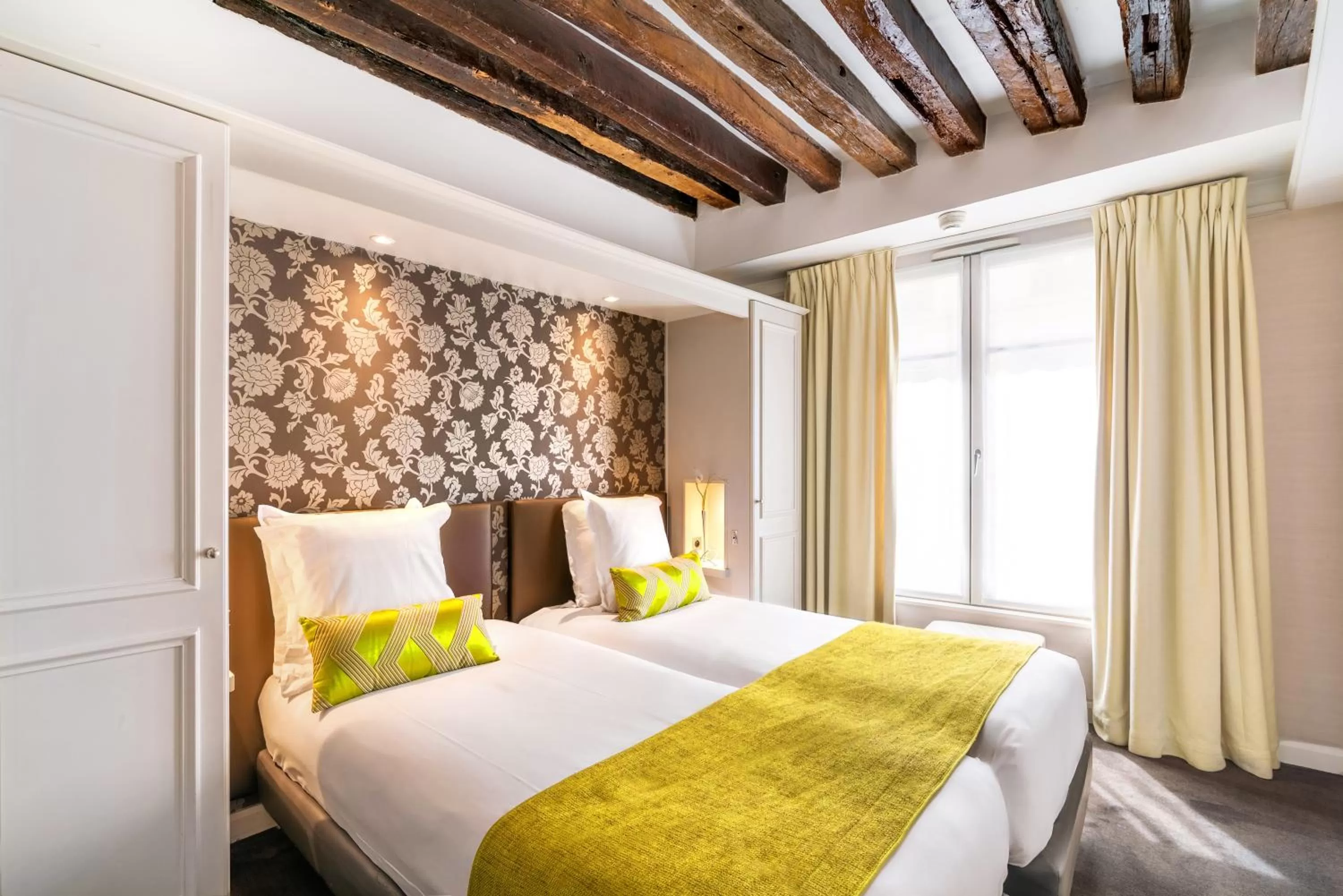 Superior Twin Room in Hôtel Duo