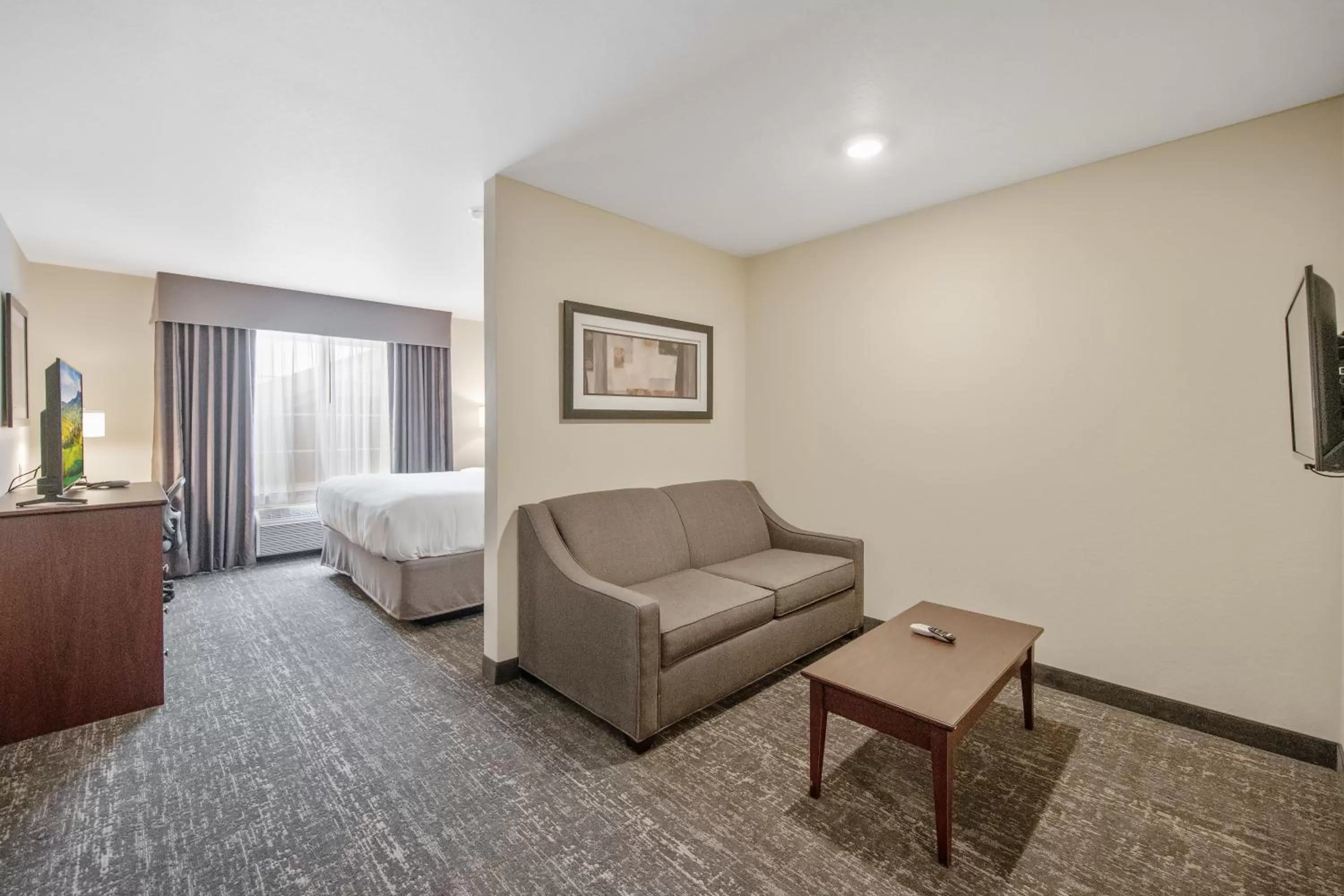 Studio - Disability Access in Cobblestone Hotel & Suites - Two Rivers
