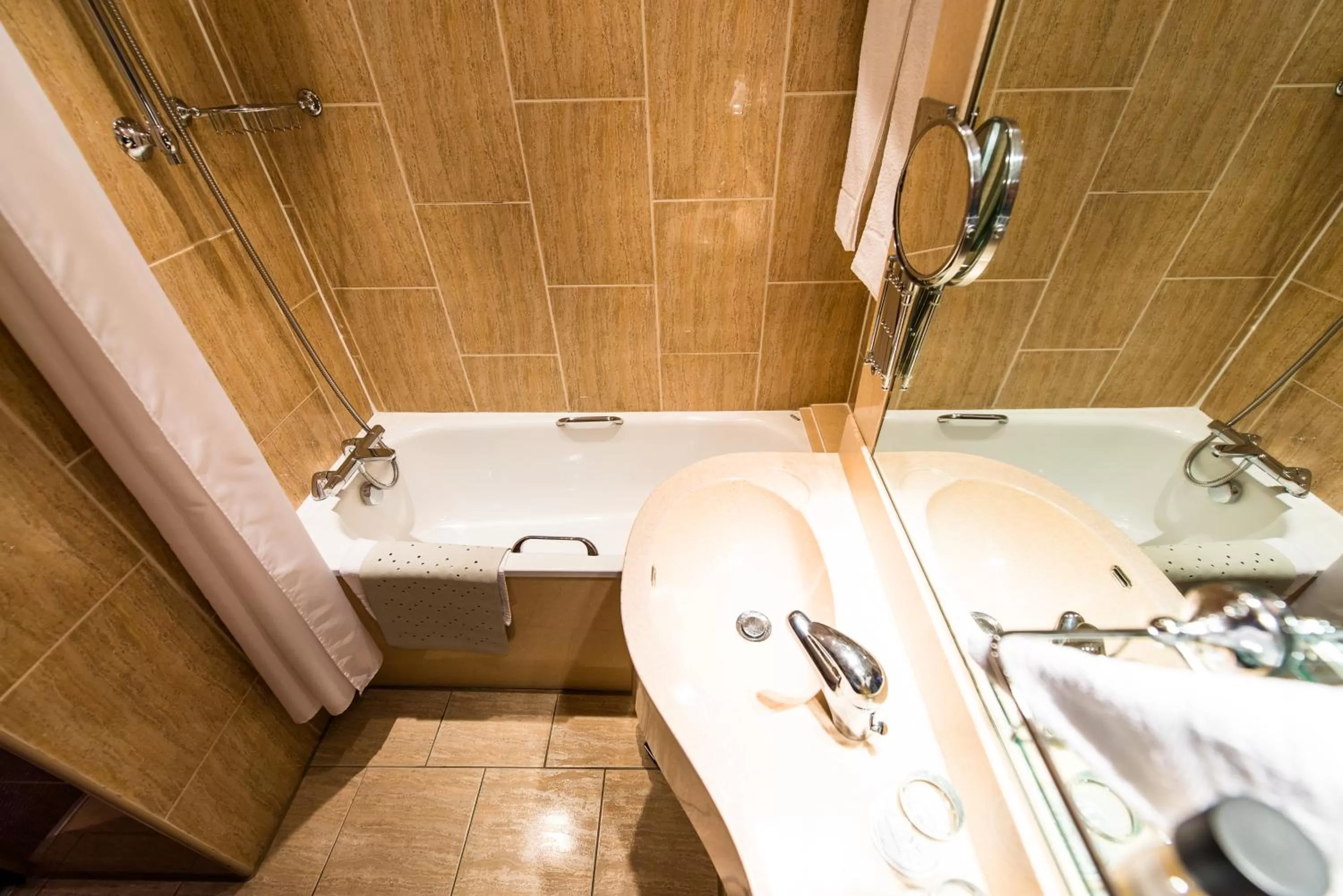 Standard Double Room in The Liner at Liverpool