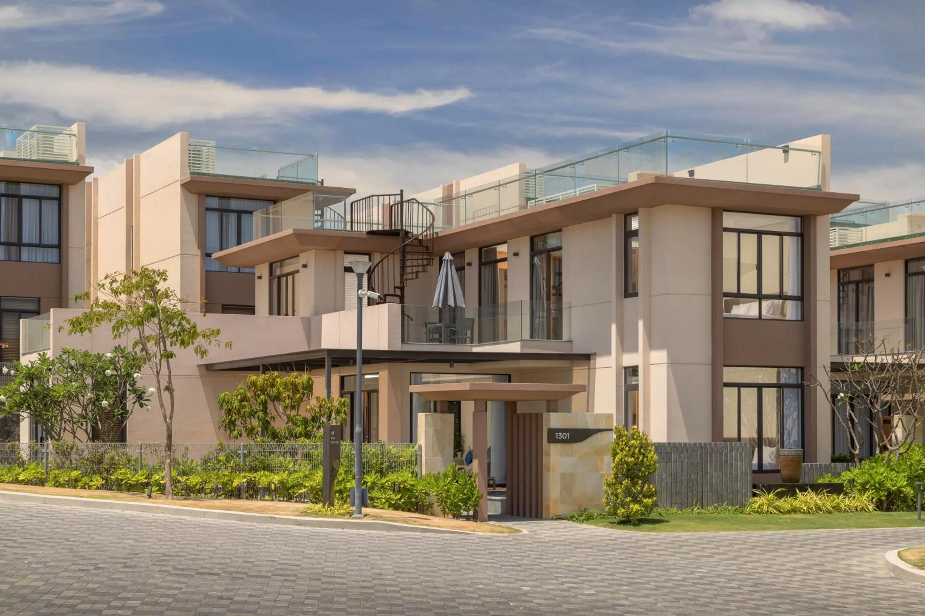 Premier Garden Pool 4-Bedroom Villa in Wyndham Garden Cam Ranh Resort