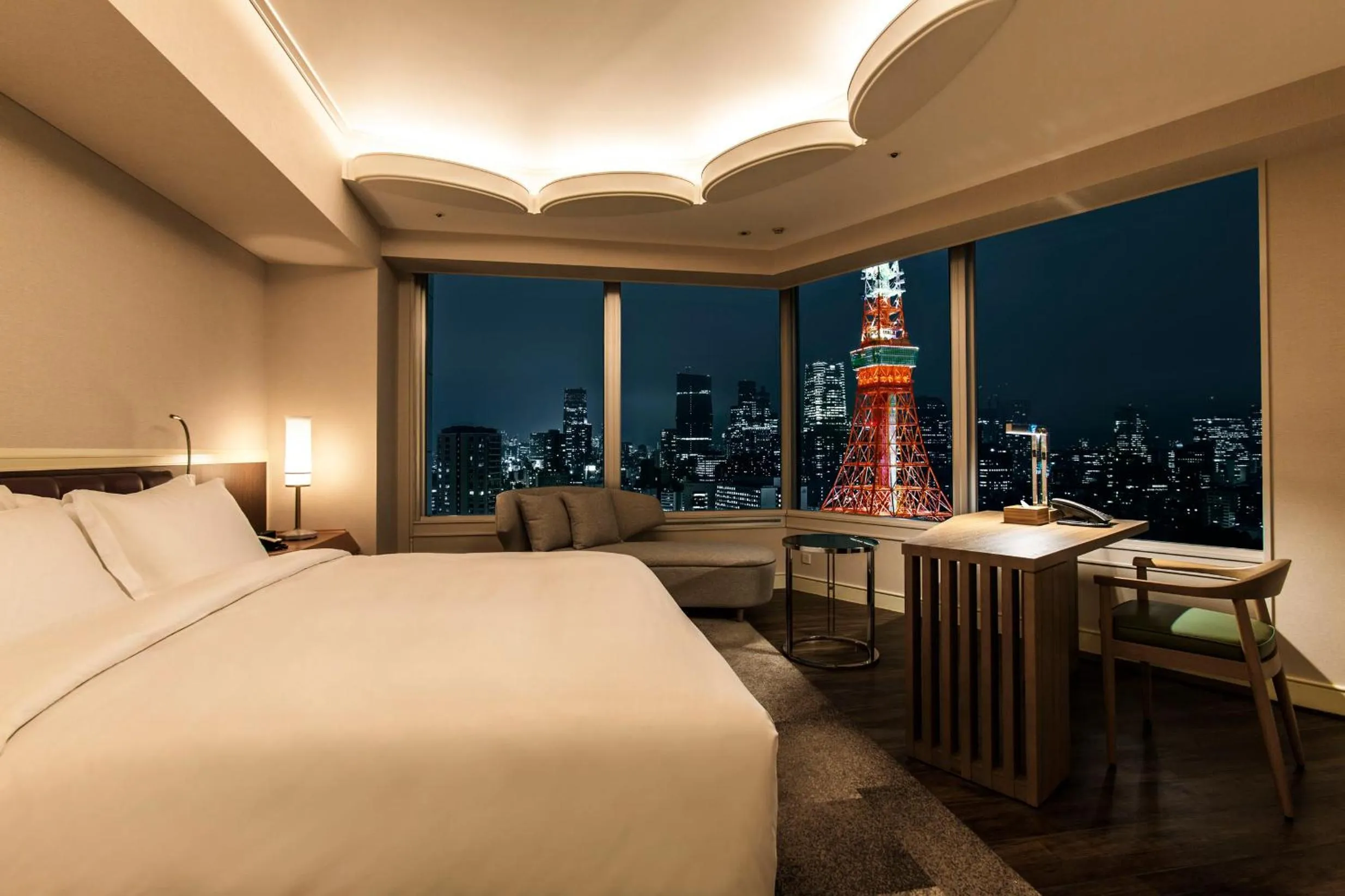 Club Corner King Room with Tokyo Tower View - single occupancy - NO Club lounge access - Non-Smoking in The Prince Park Tower Tokyo - Preferred Hotels & Resorts, LVX Collection