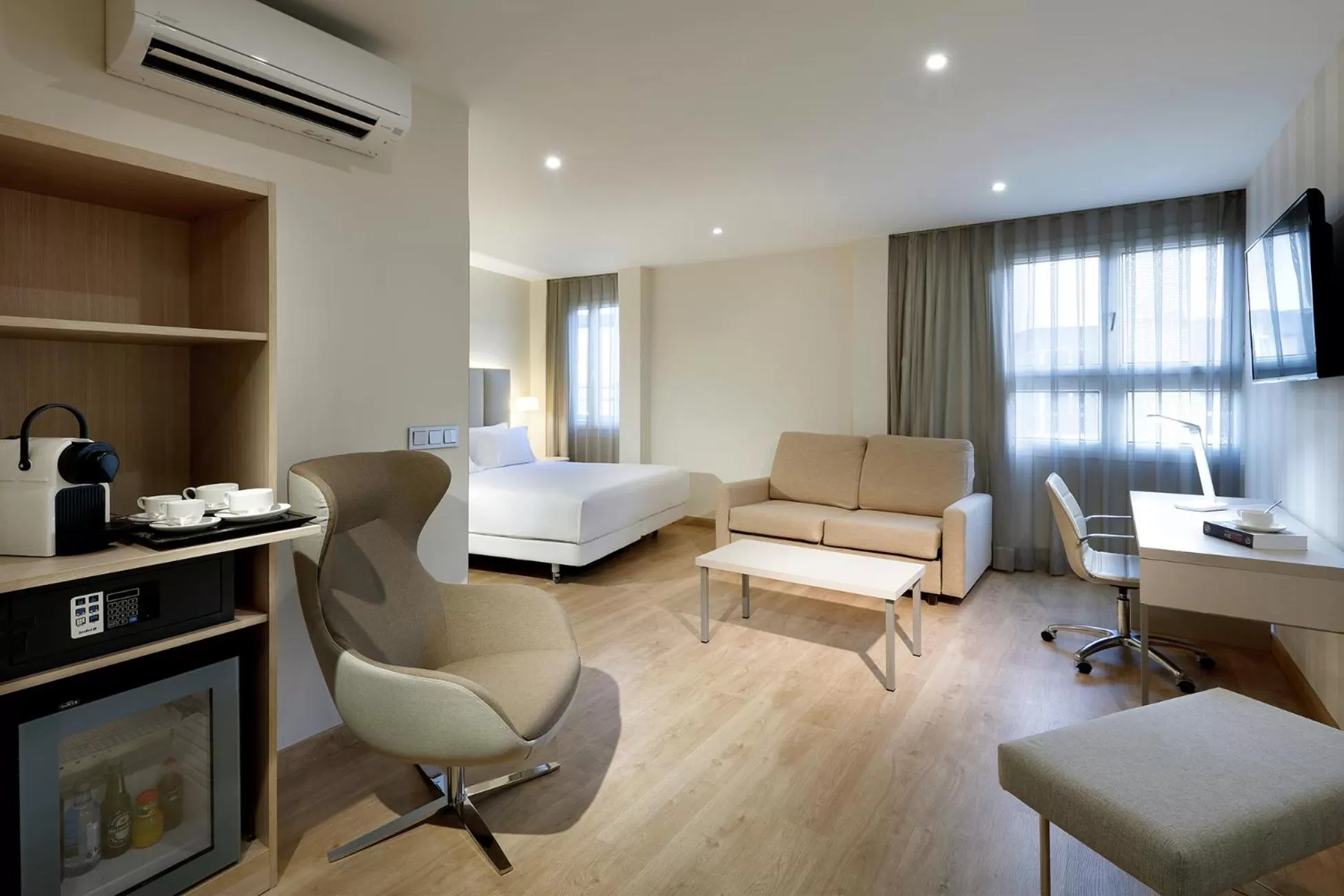 Junior Suite in Hesperia Murcia Centro
