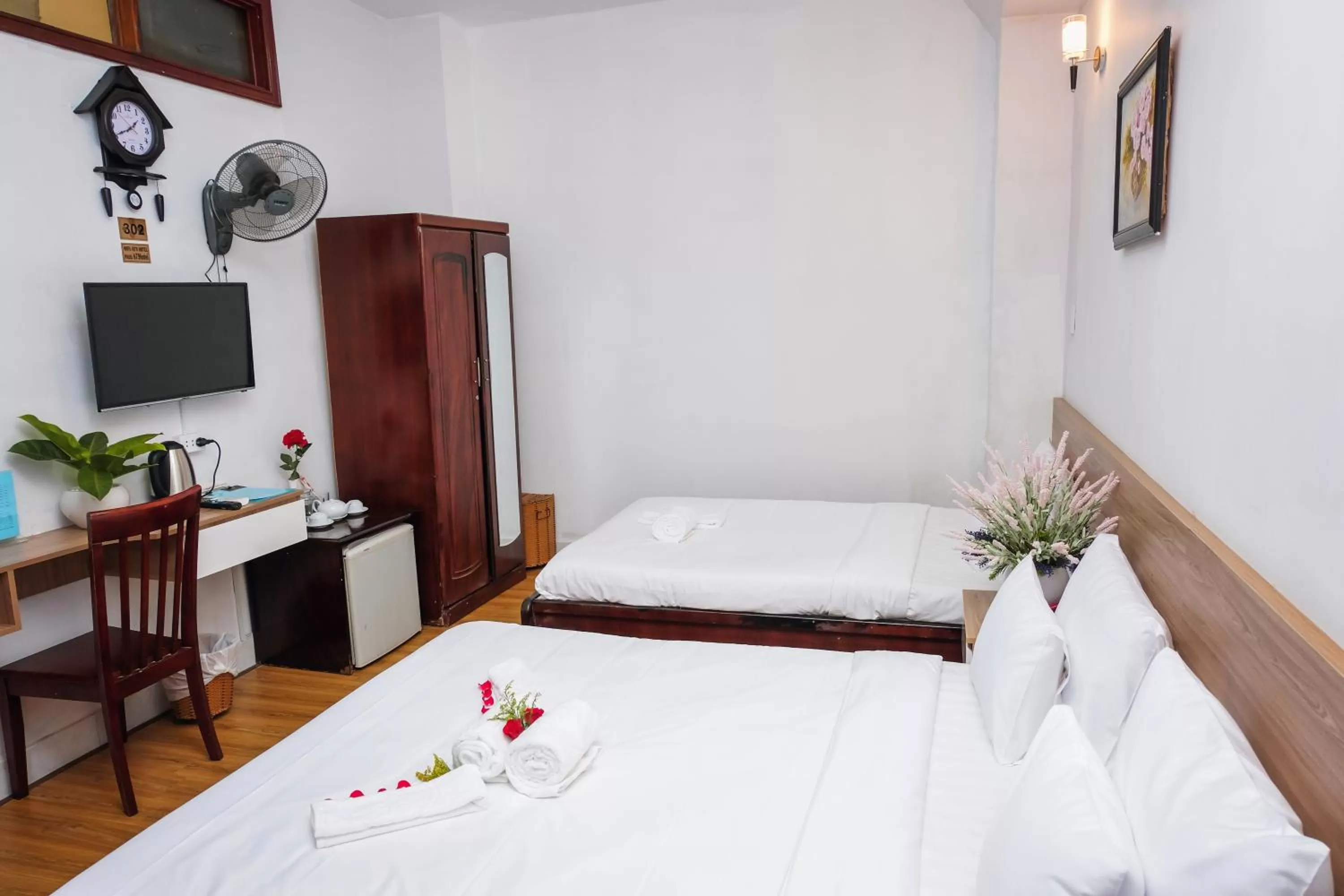 Deluxe Triple Room in H79 HOTEL