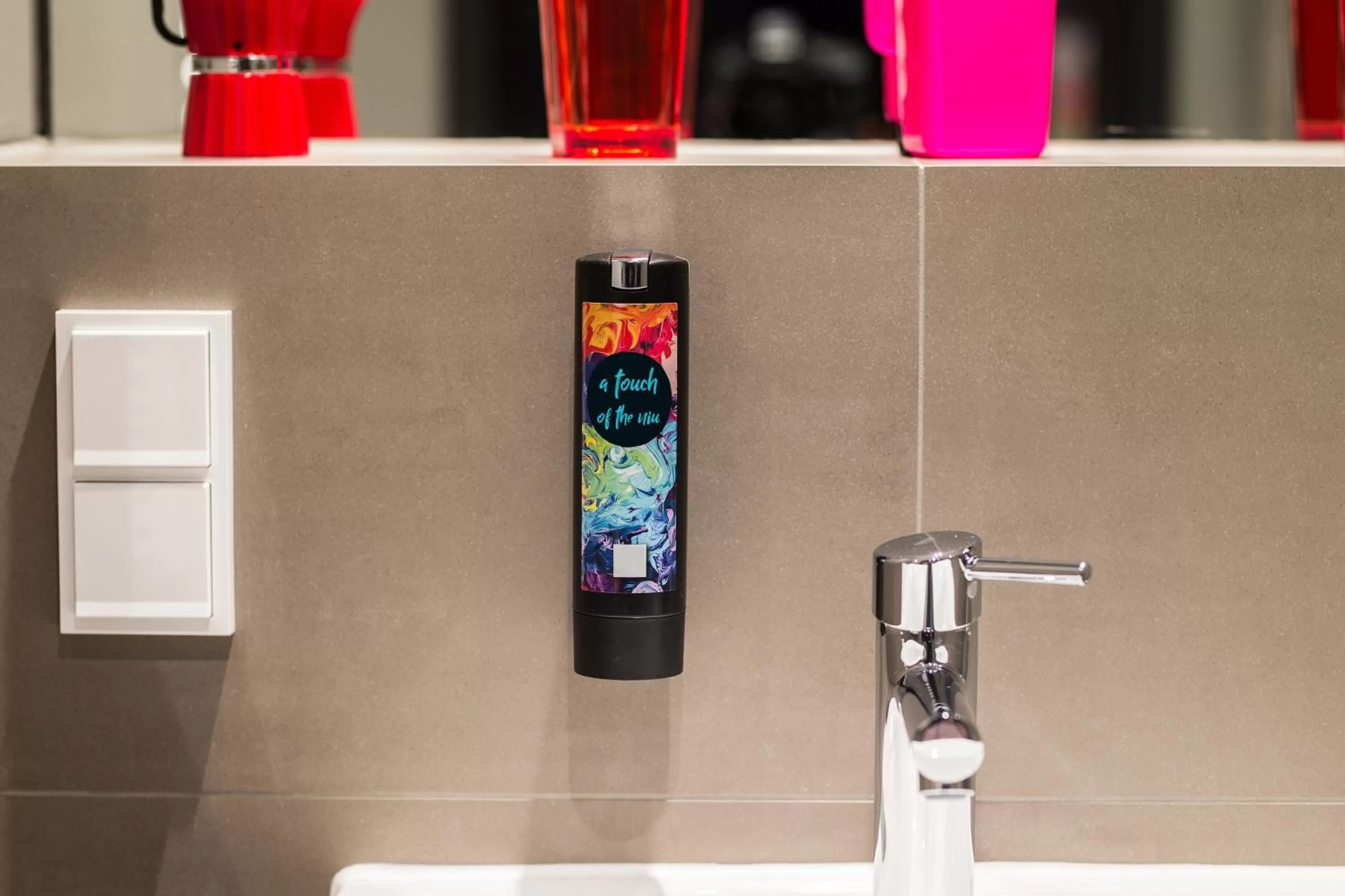 Deluxe Double Room in Holiday Inn - the niu, Cobbles Essen by IHG