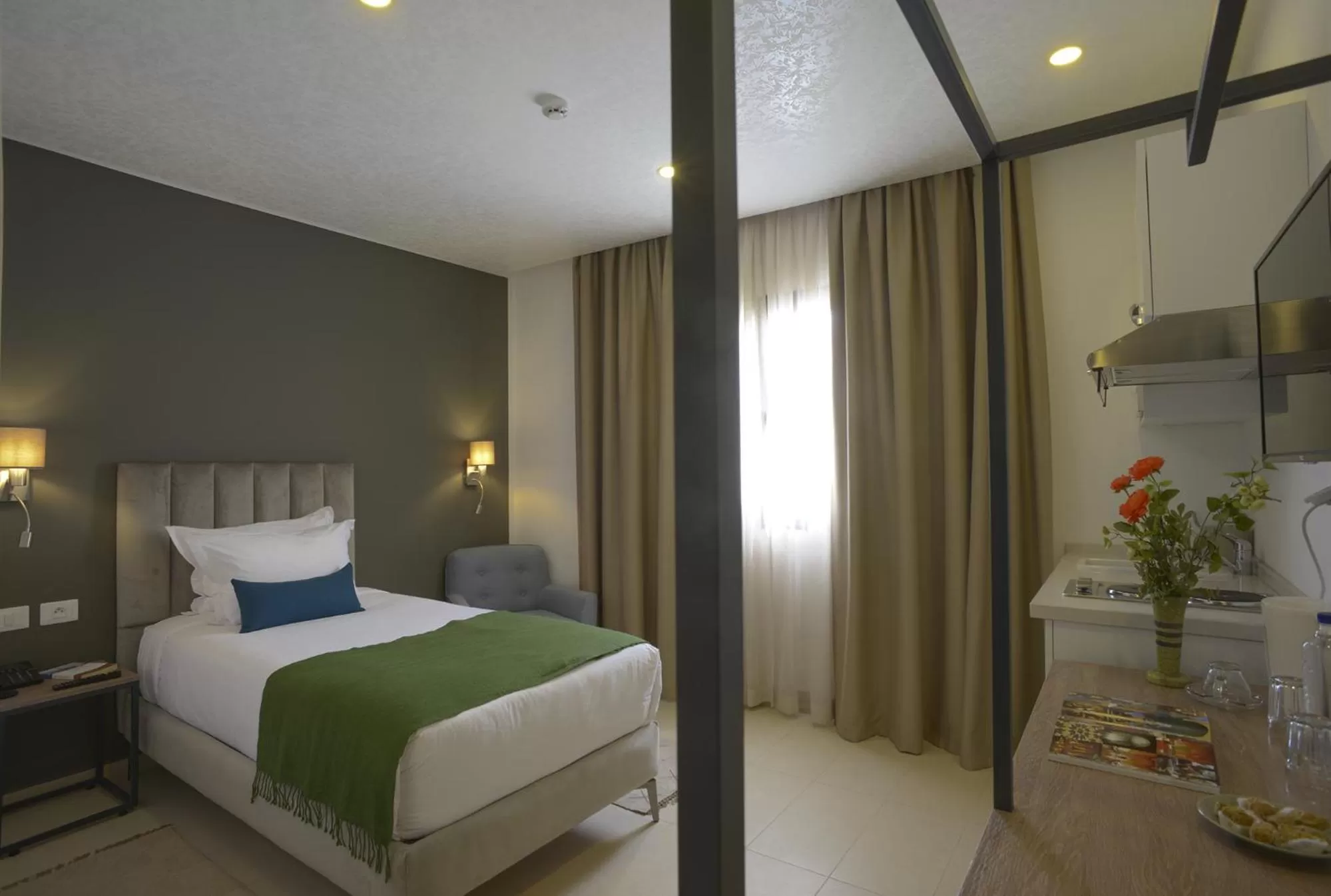Single Room in MAIA HOTEL SUITES