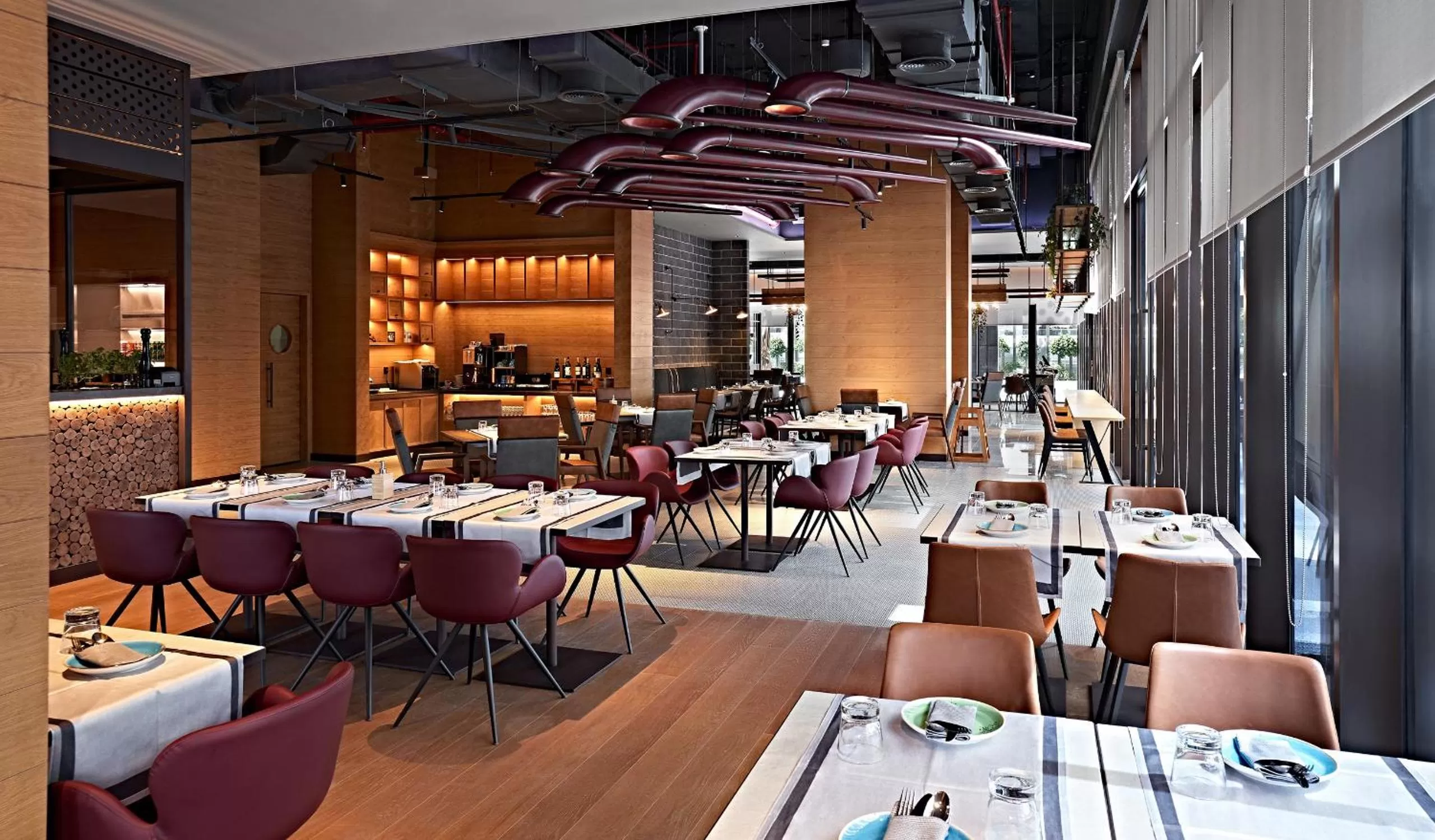 Restaurant/places to eat in Barcelo Business Bay Dubai
