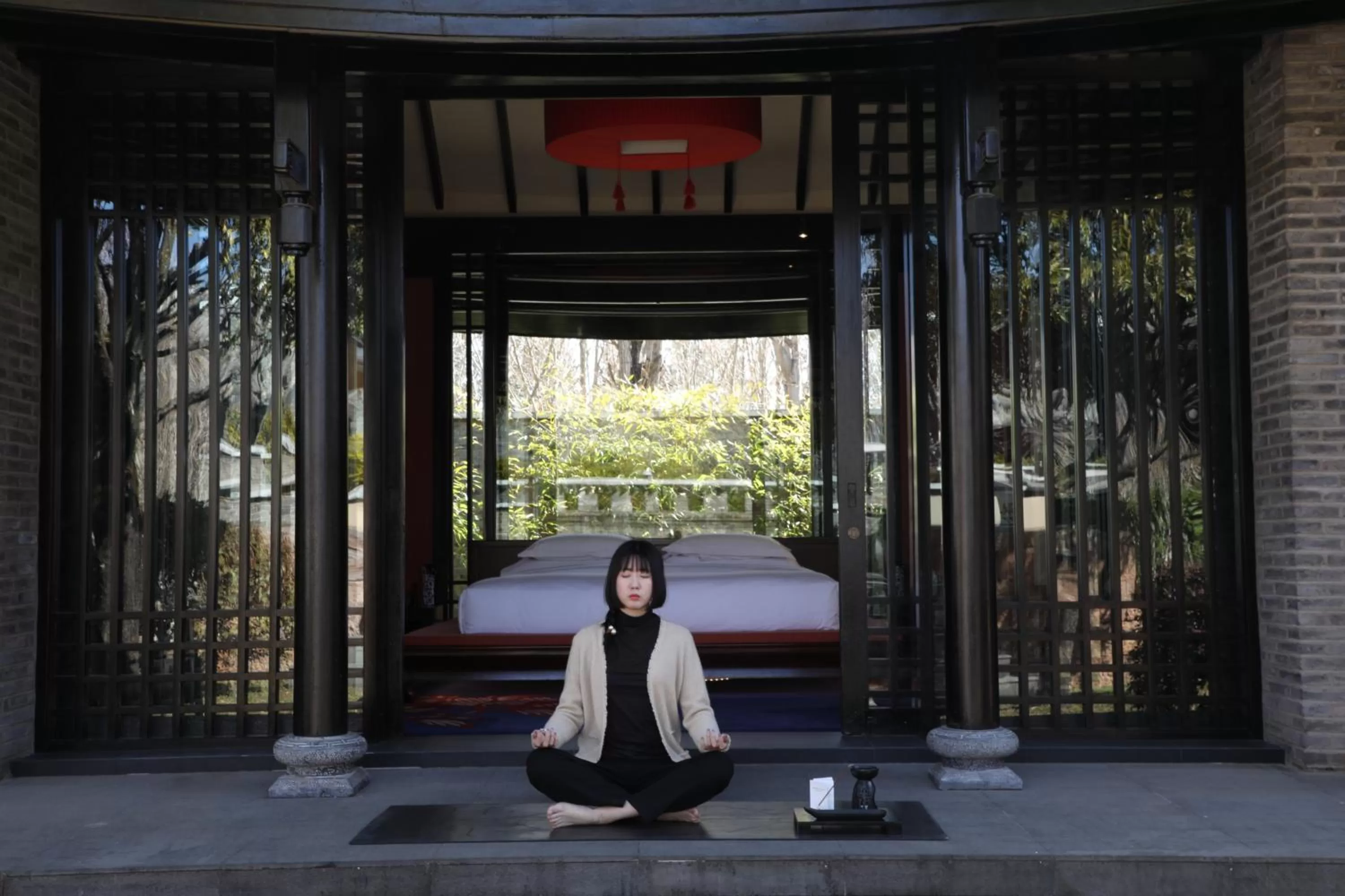 Wellbeing Jet Pool Villa King Bed  in Banyan Tree Lijiang