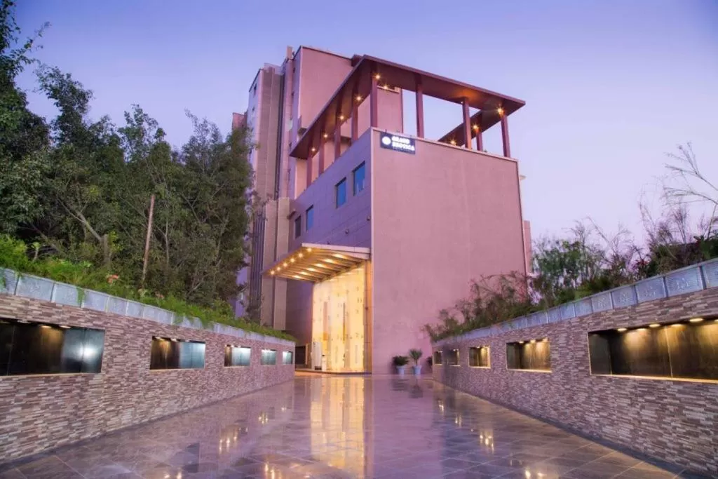 Regenta Central Grand Exotica