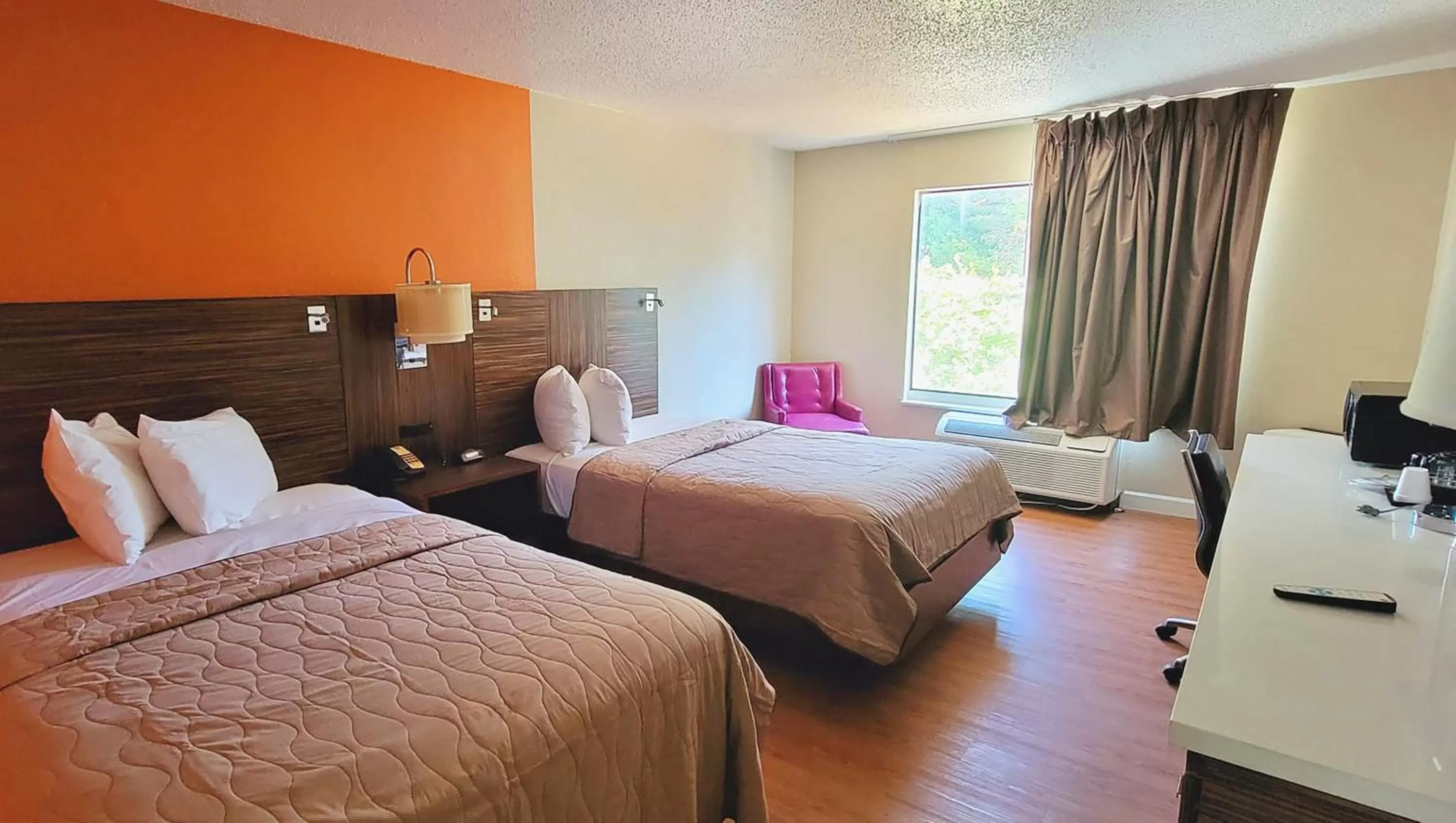 Deluxe Quadruple Room in Studios & Suites 4 Less Charlotte