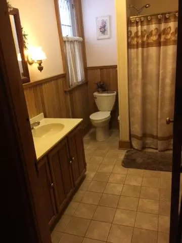 Standard Double Room in Victorian Charm Inn