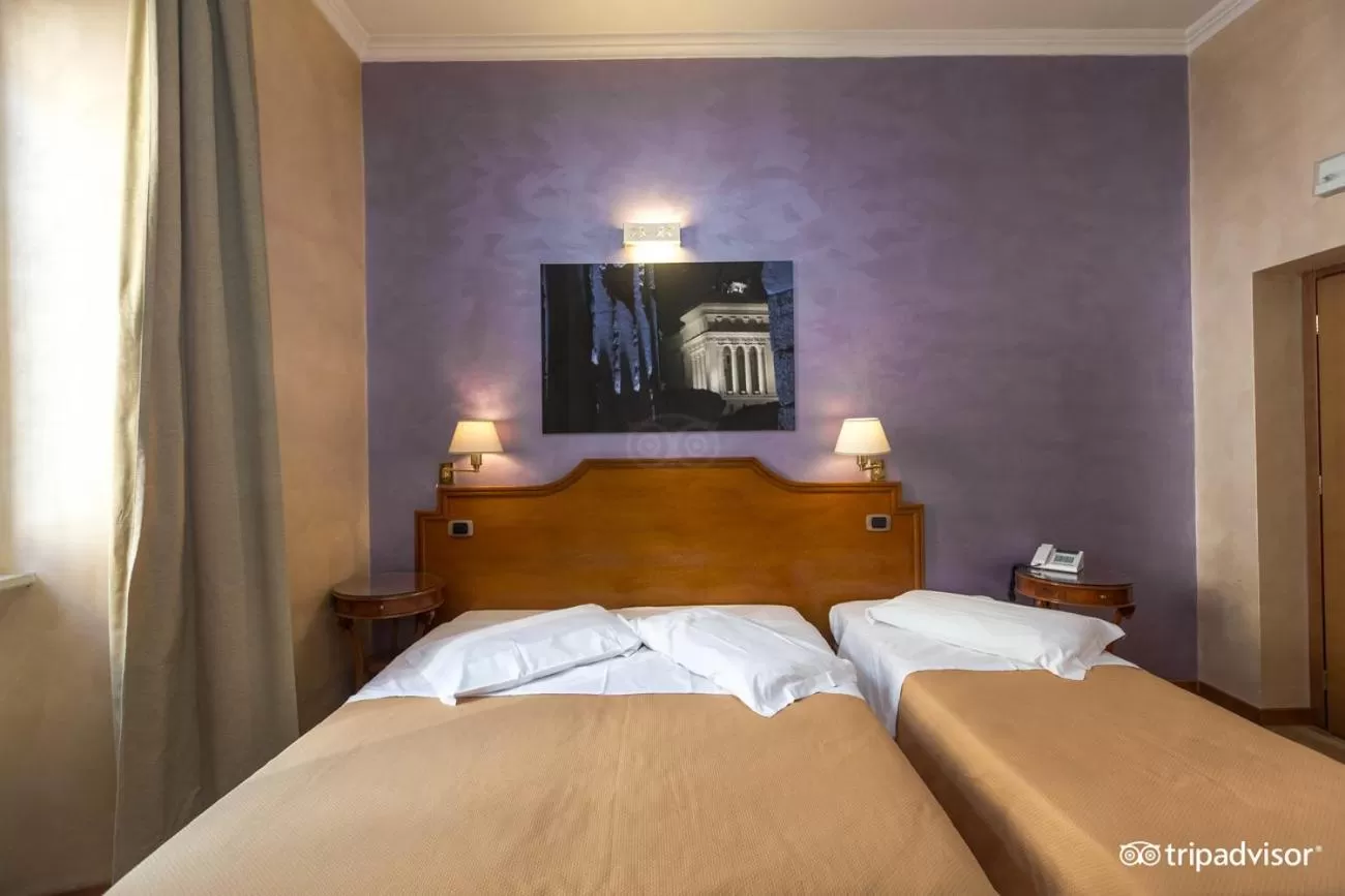 Triple Room in Hotel Kent