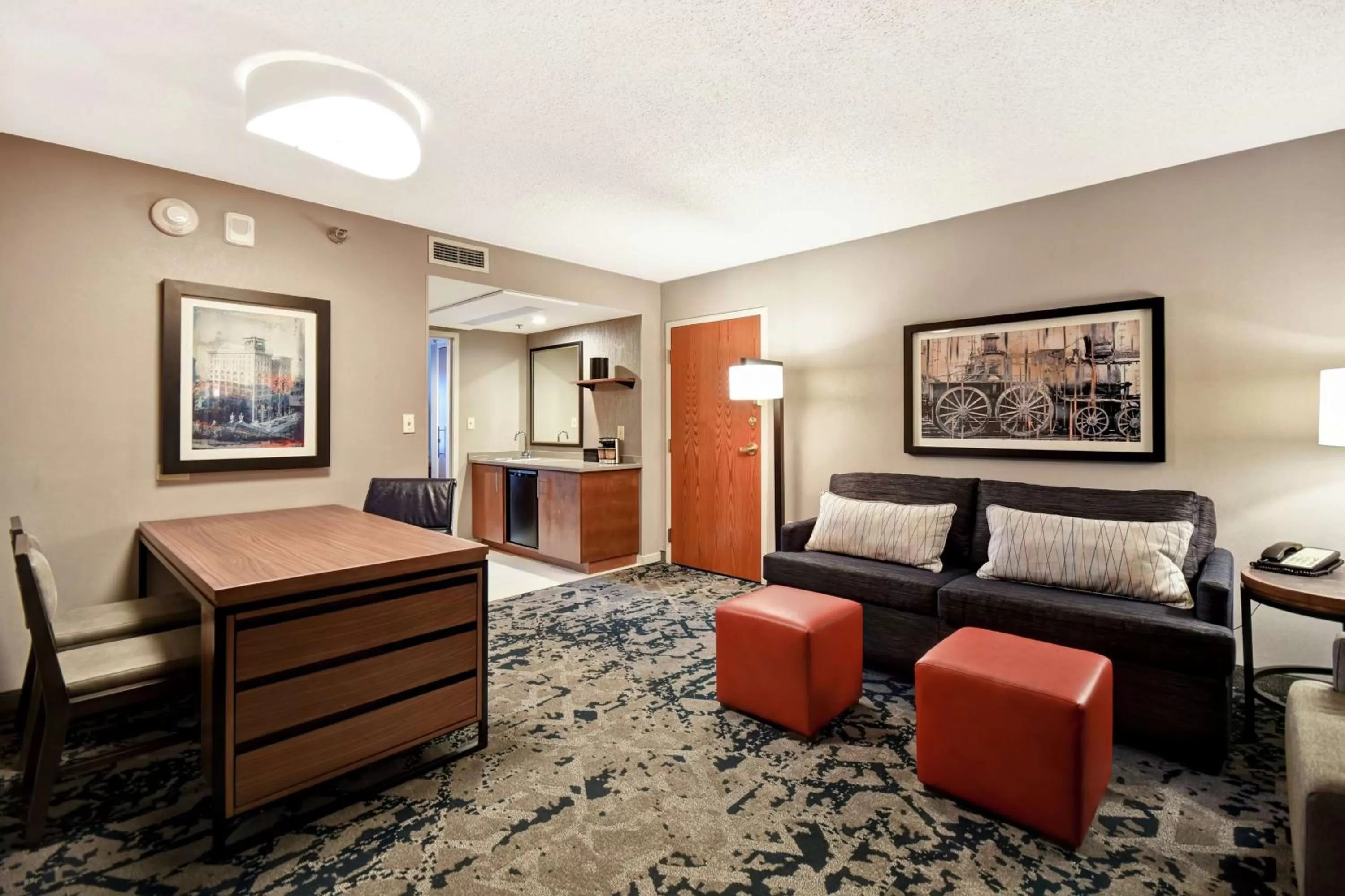Two-Bedroom Queen Suite with Two Queen Beds in Embassy Suites by Hilton Omaha Downtown Old Market