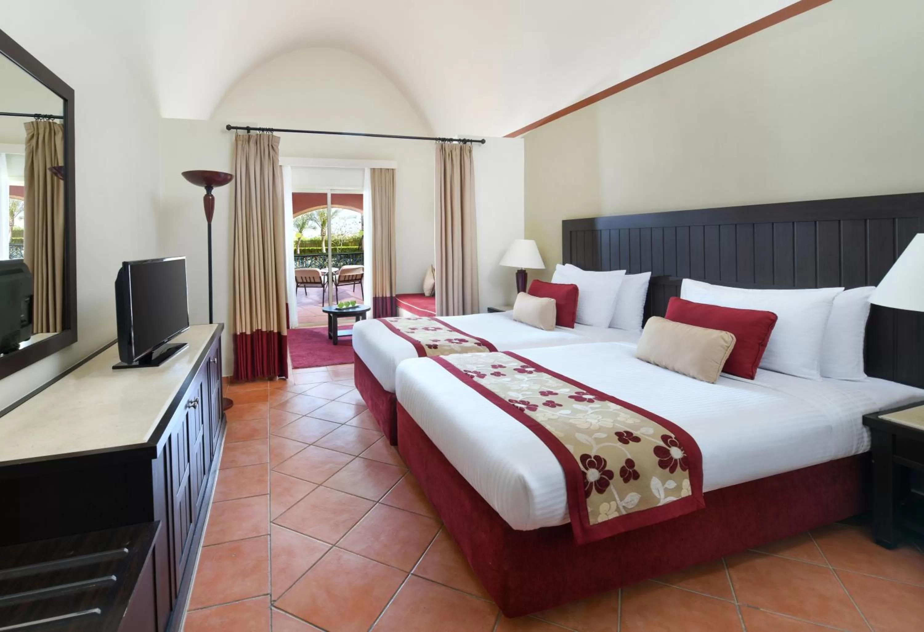 Deluxe Twin Room with Garden View in Magic World Sharm - Club by Jaz