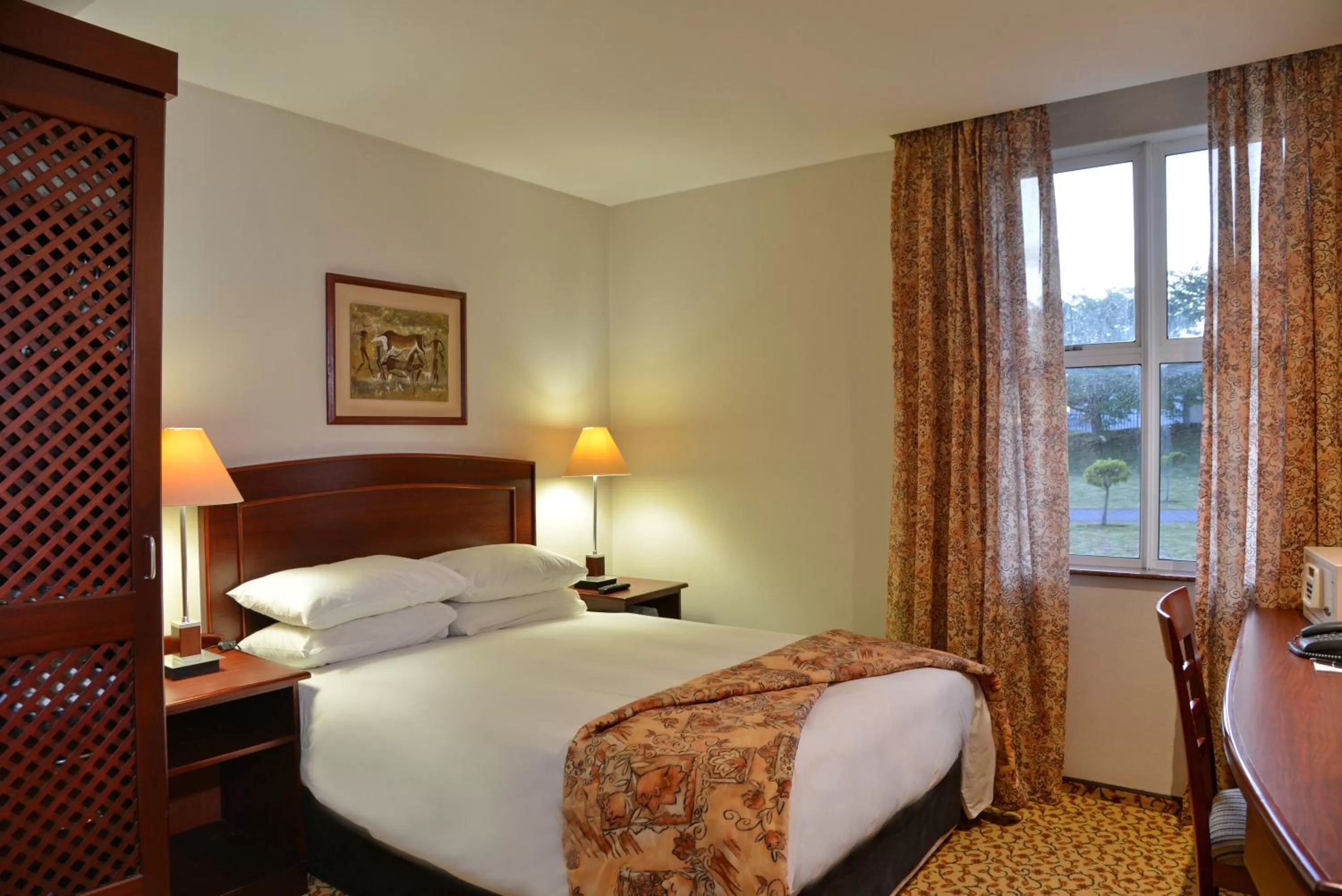 Double Room - Smoking in Town Lodge George