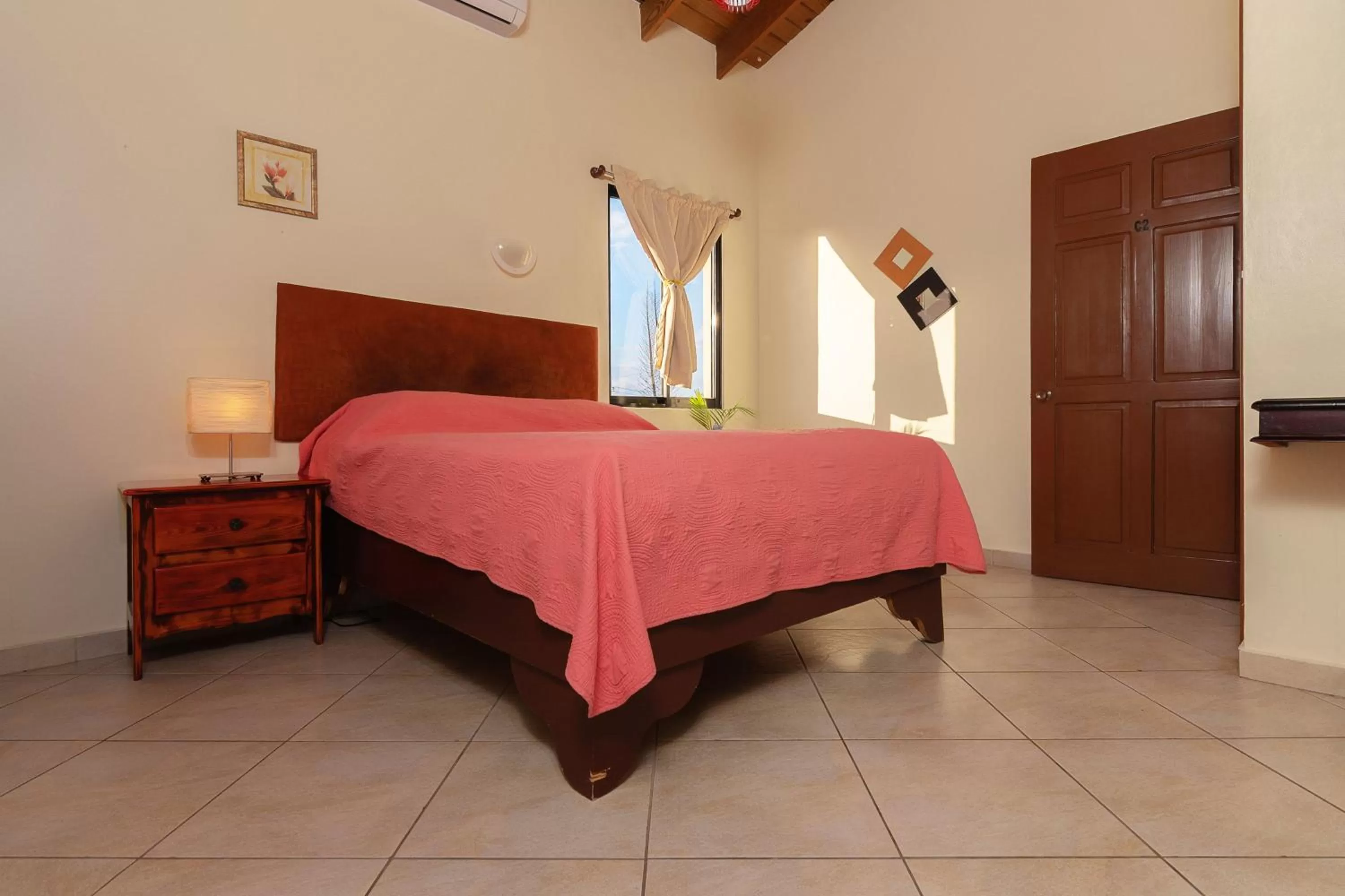 Standard Single Room - single occupancy in D'Piero Hotel