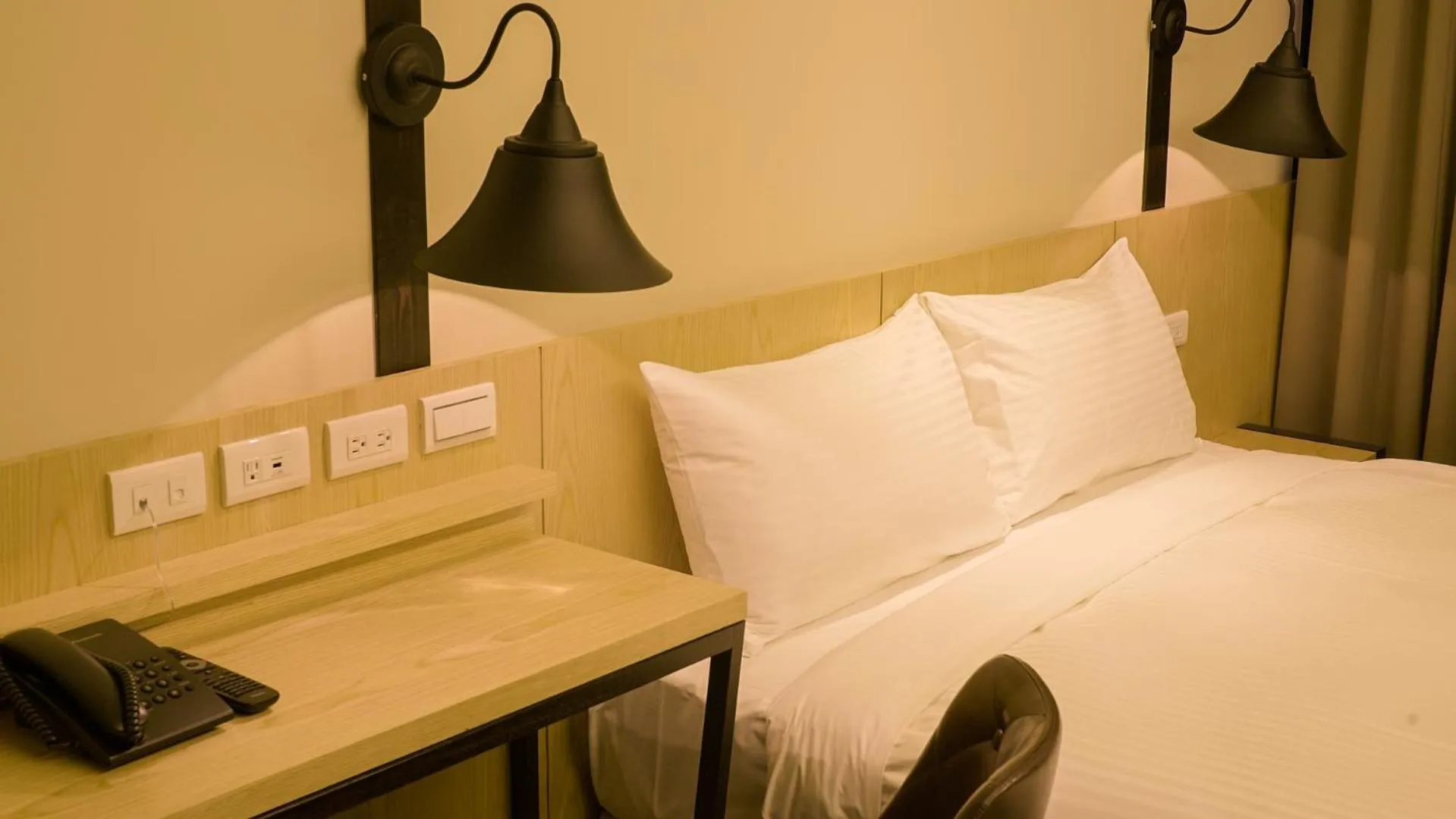 O2 Hotel Taipei Main Station