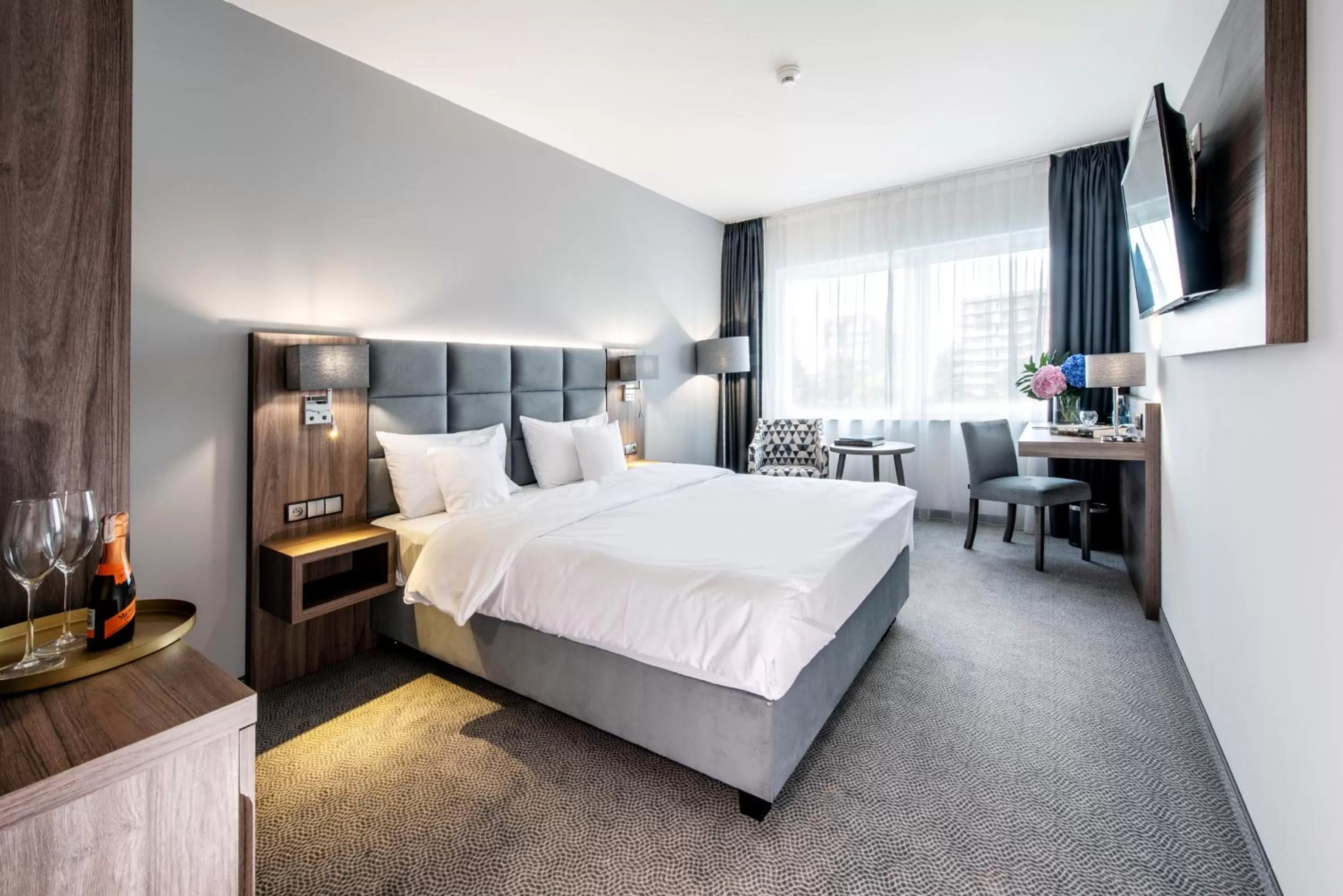 Large Single Room in DB Hotel Wrocław