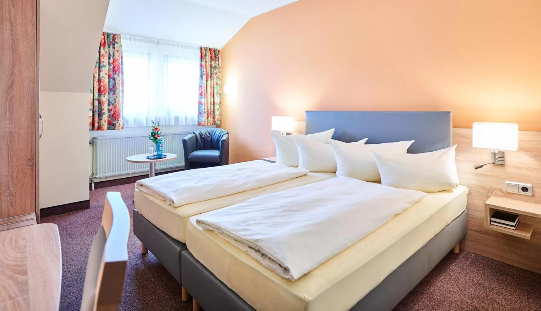 Standard Double Room in Hotel Merian Rothenburg