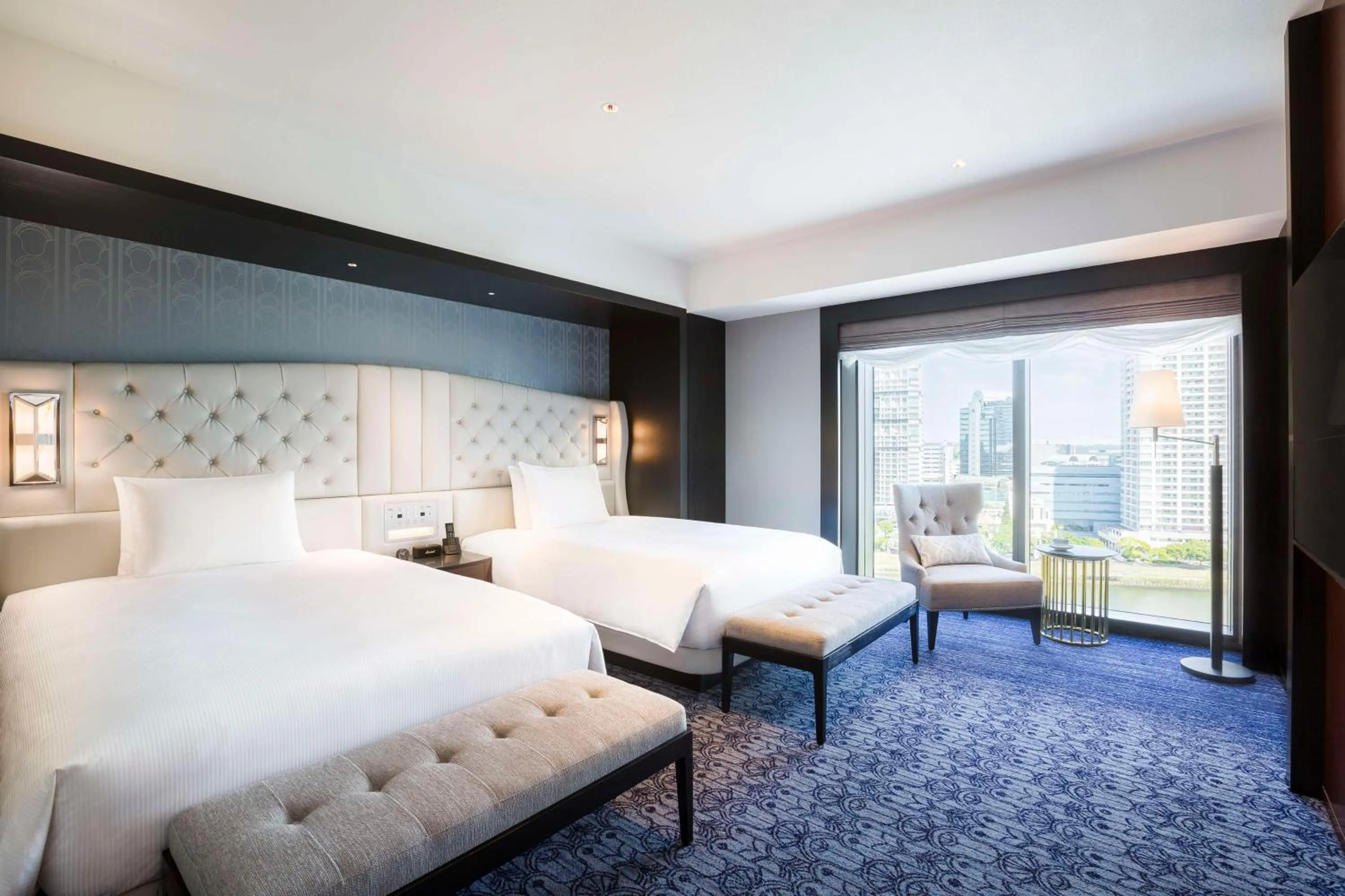 Executive Twin Suite in Hilton Yokohama