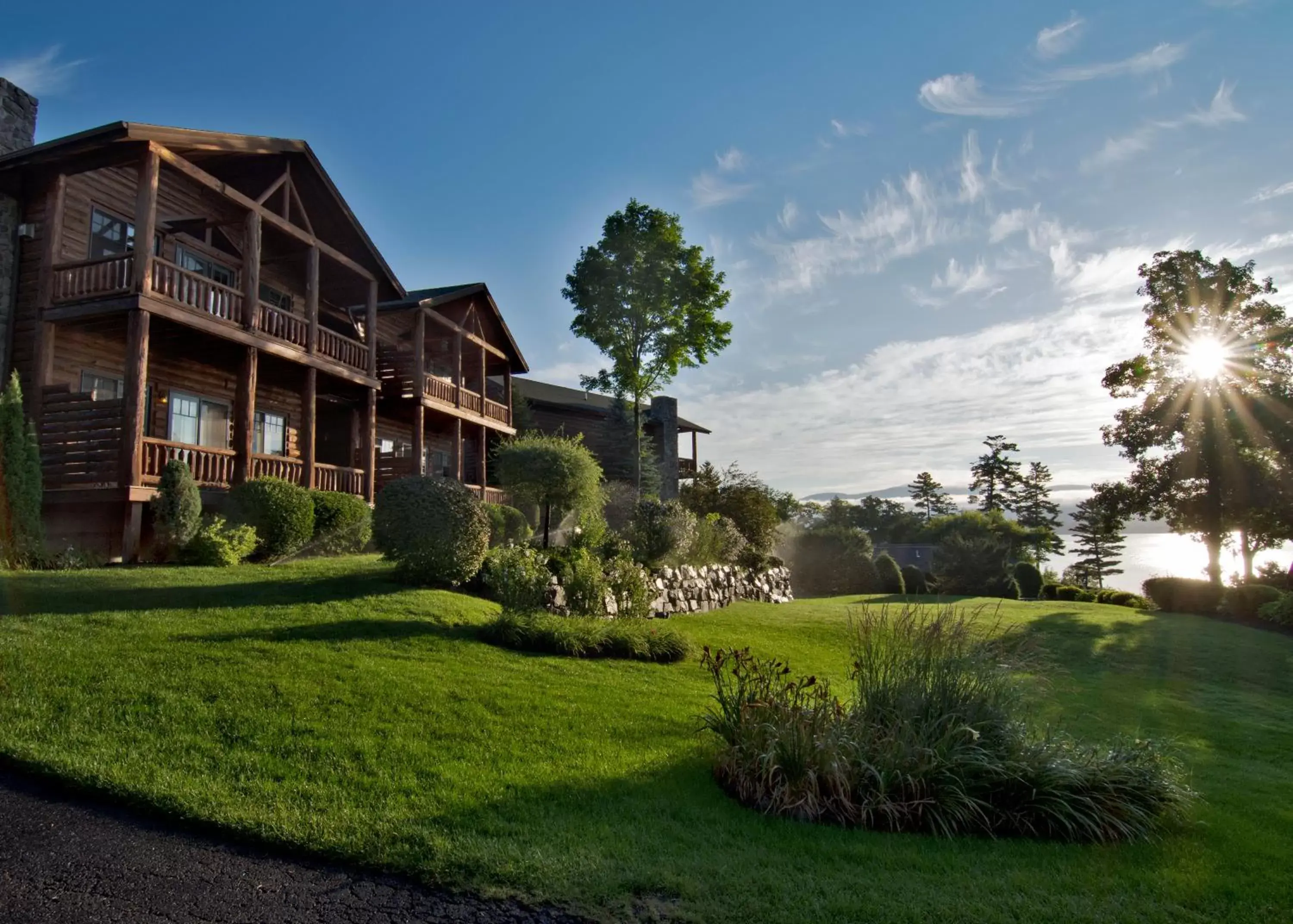 The Lodges at Cresthaven The Lodges at Cresthaven
