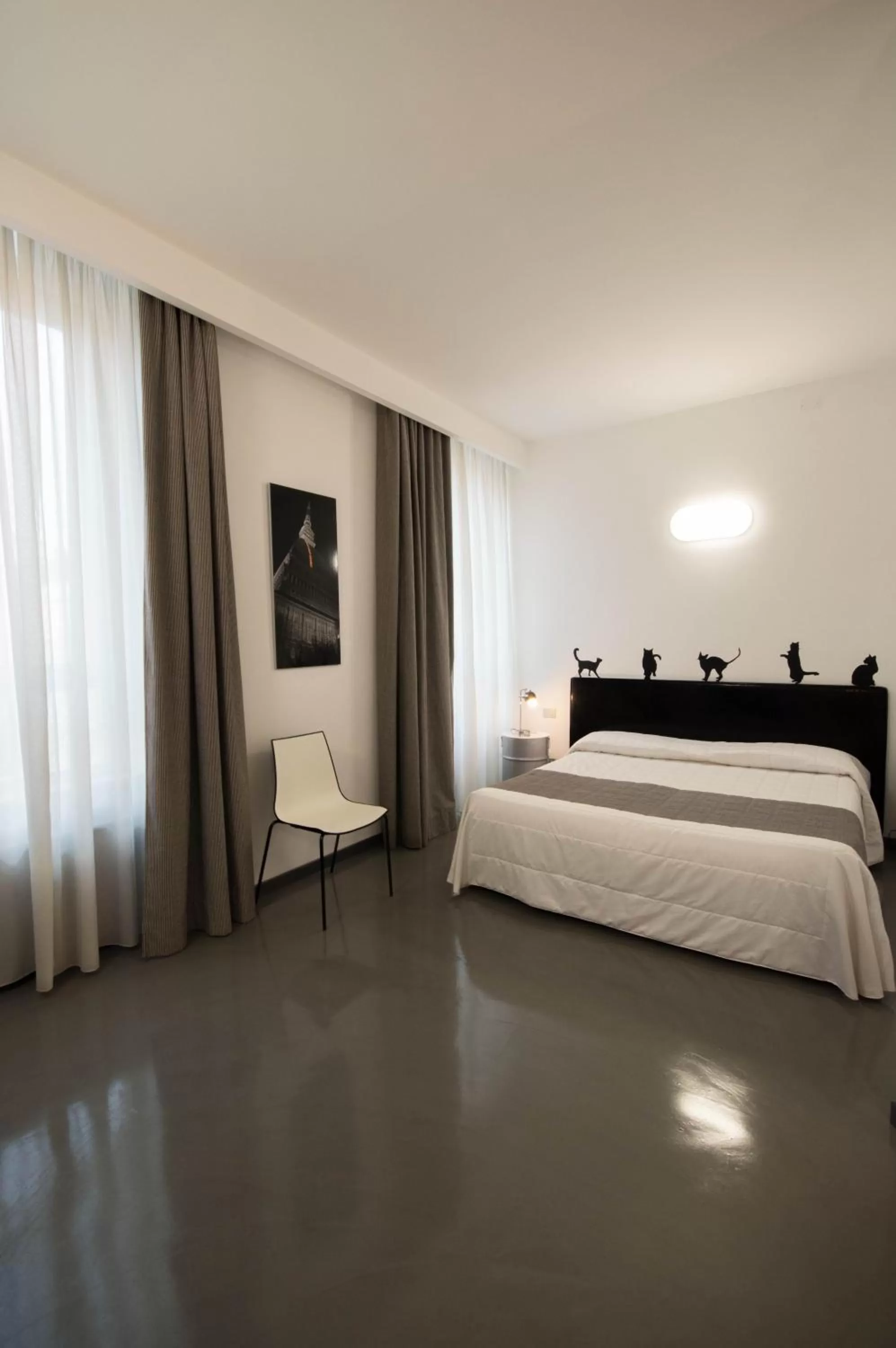 Deluxe Studio (4 Adults) in Residence Star