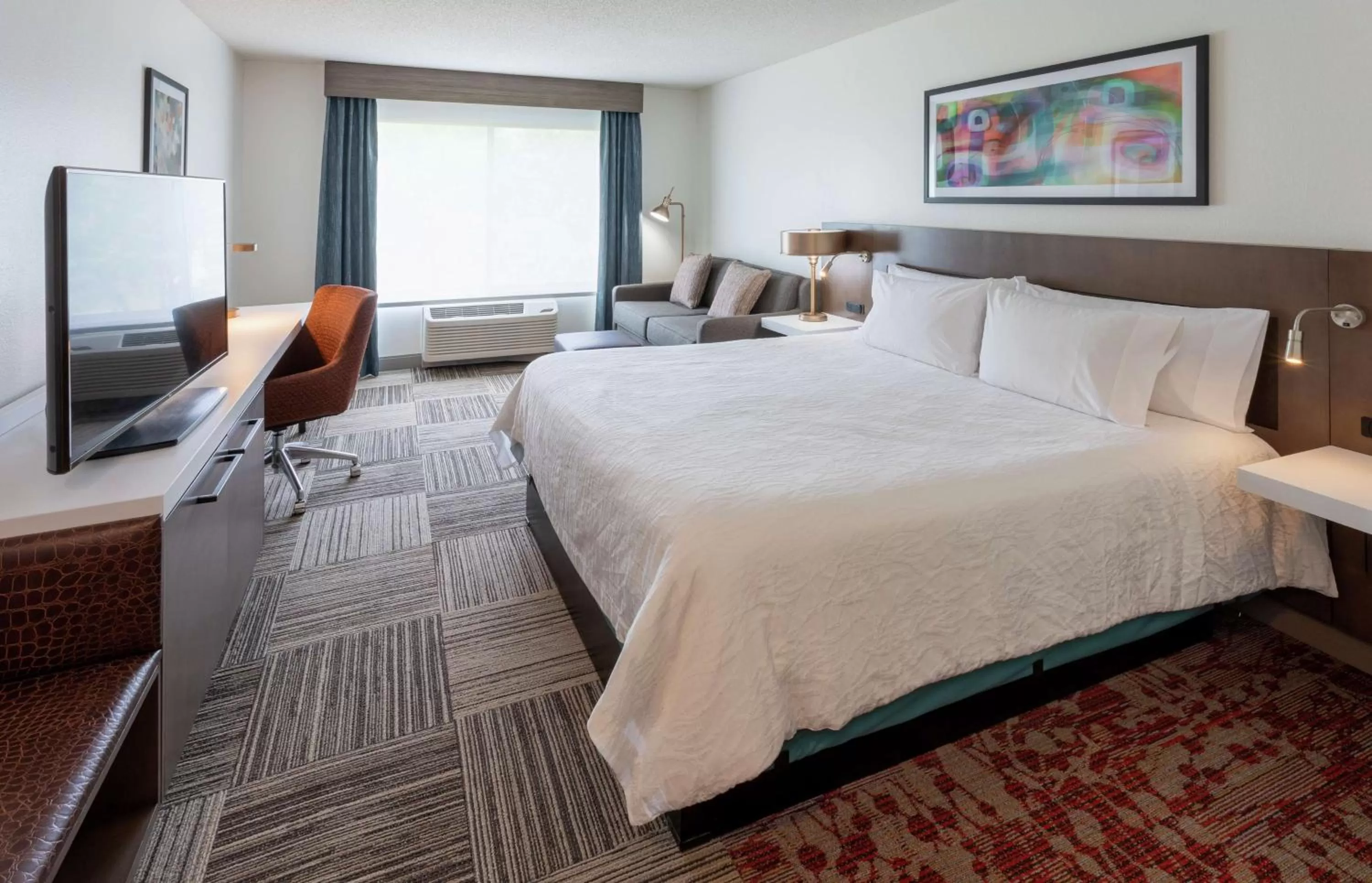 King Room with Sofa Bed - Non-Smoking in Hilton Garden Inn Minneapolis Saint Paul-Shoreview
