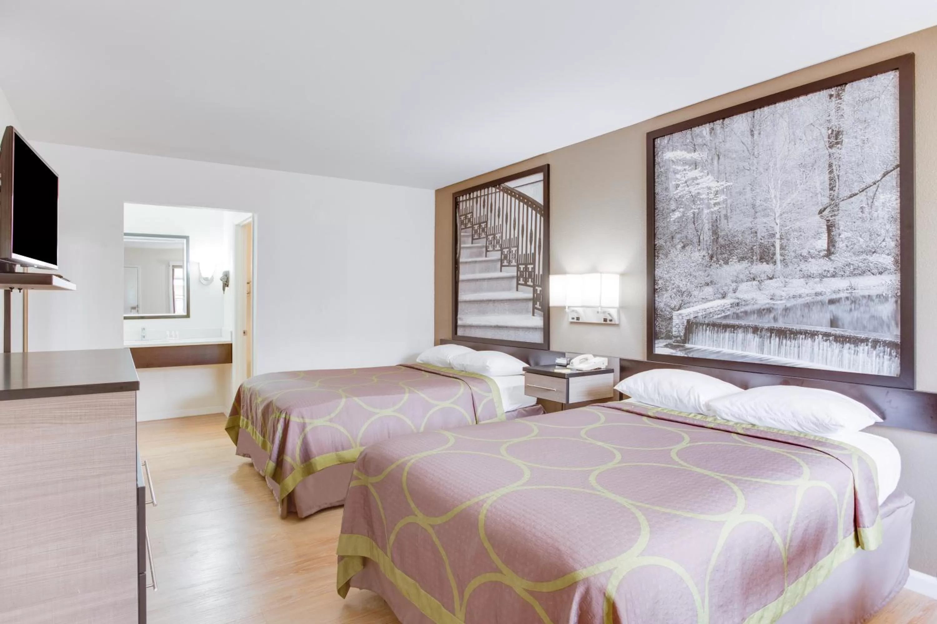 Double Room with Two Double Beds - Non-Smoking ( 4 Adults) in Super 8 by Wyndham Dalton