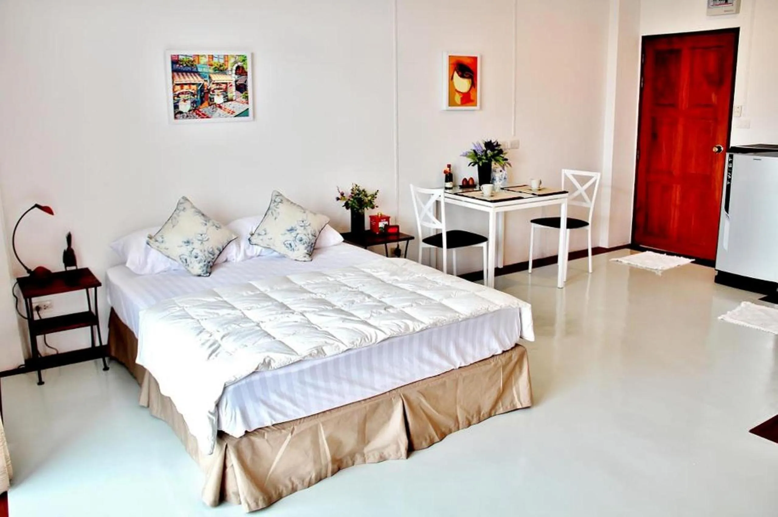 Deluxe Double Room in The Meet Green Apartment