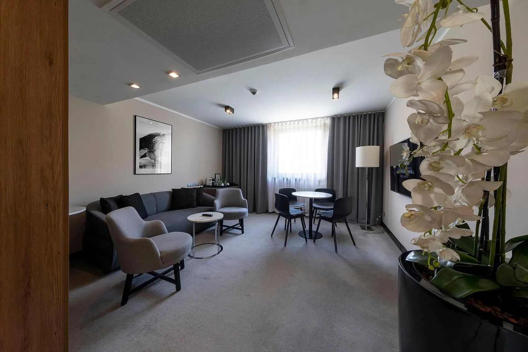 One-Bedroom Apartment (2 Adults) in Ilonn Hotel