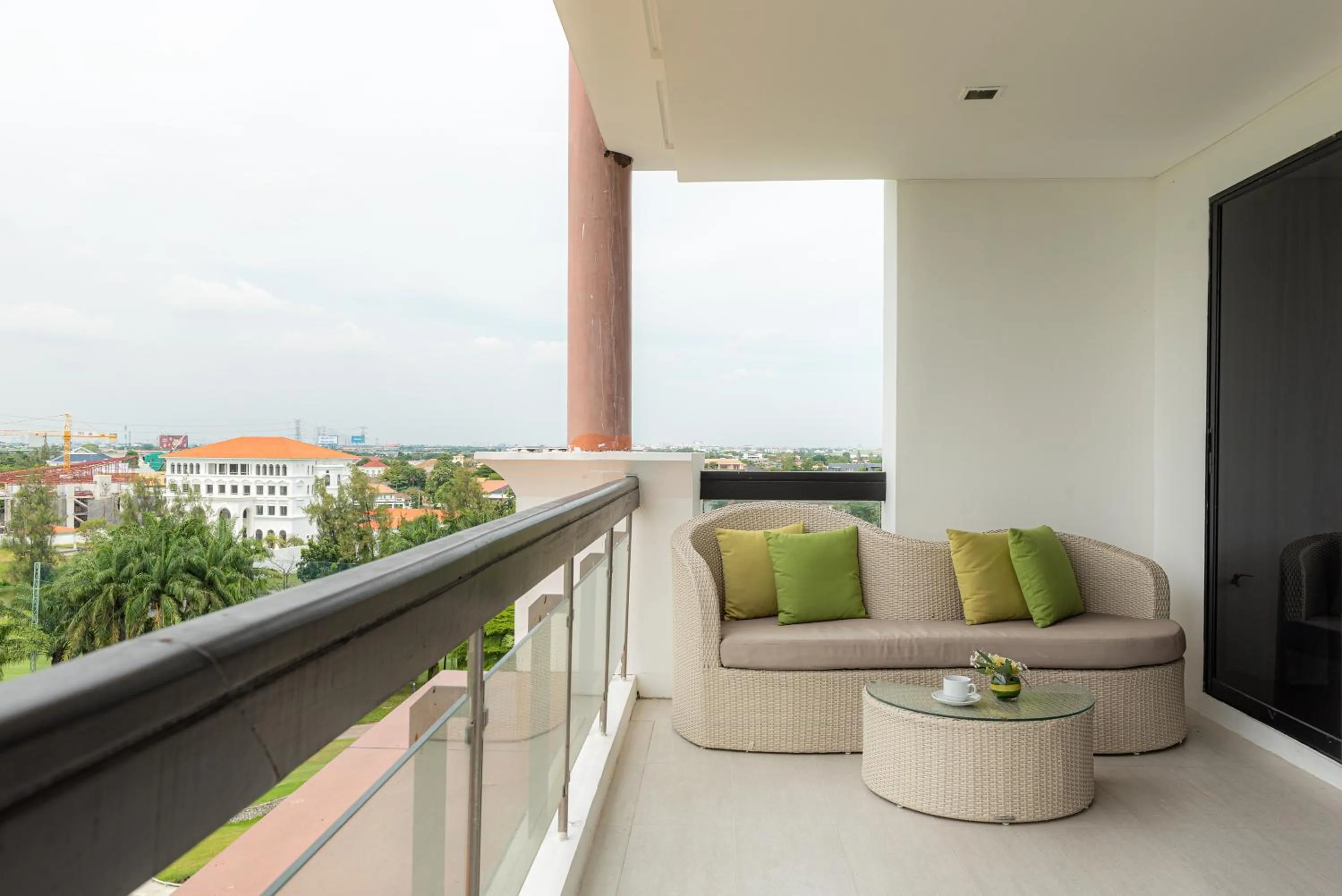 Grand Duplex Presidential Suite in Summit Windmill Golf Suite Hotel at Suvarnabhumi
