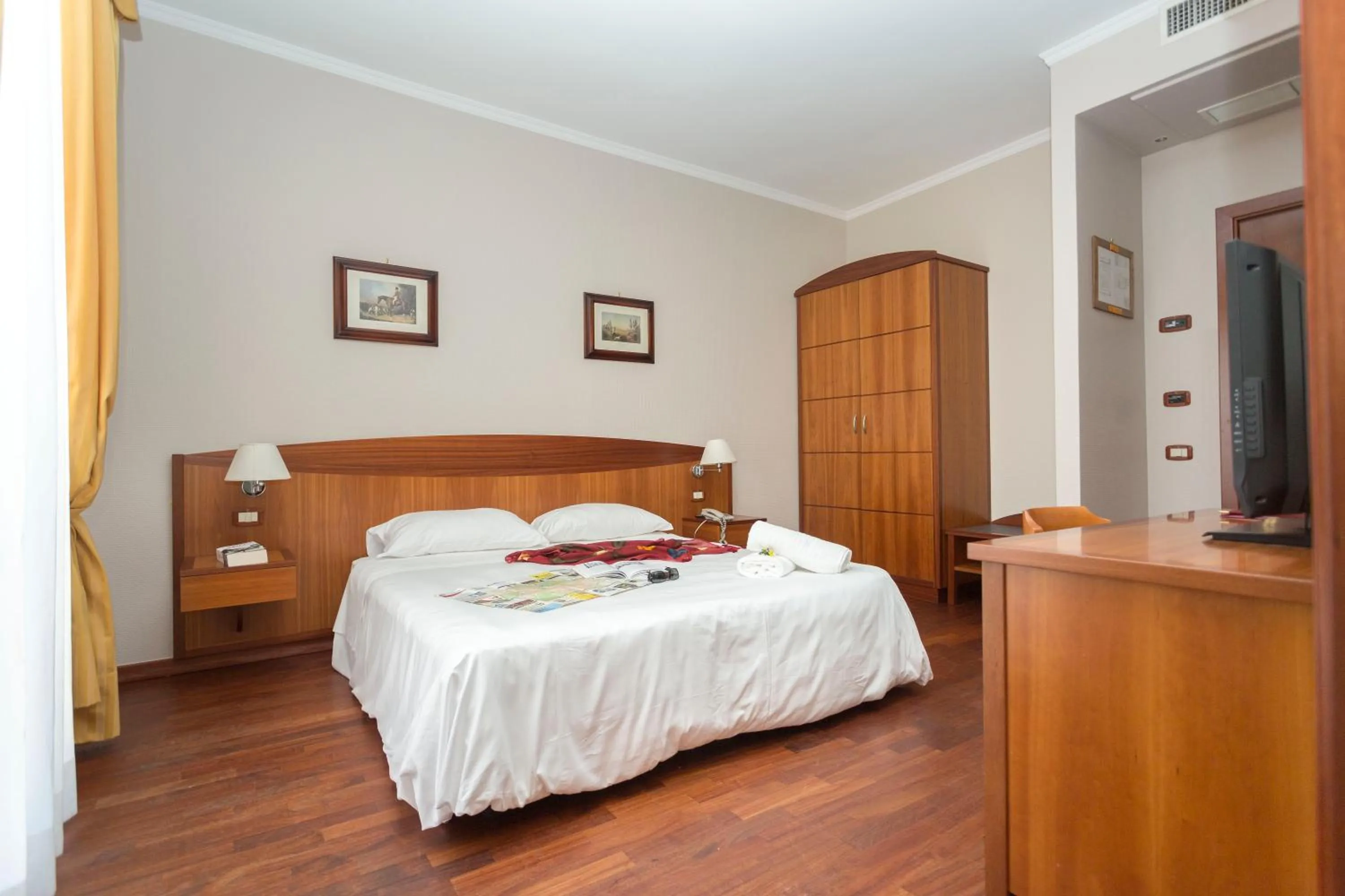 Double Room in Hotel Cavaliere