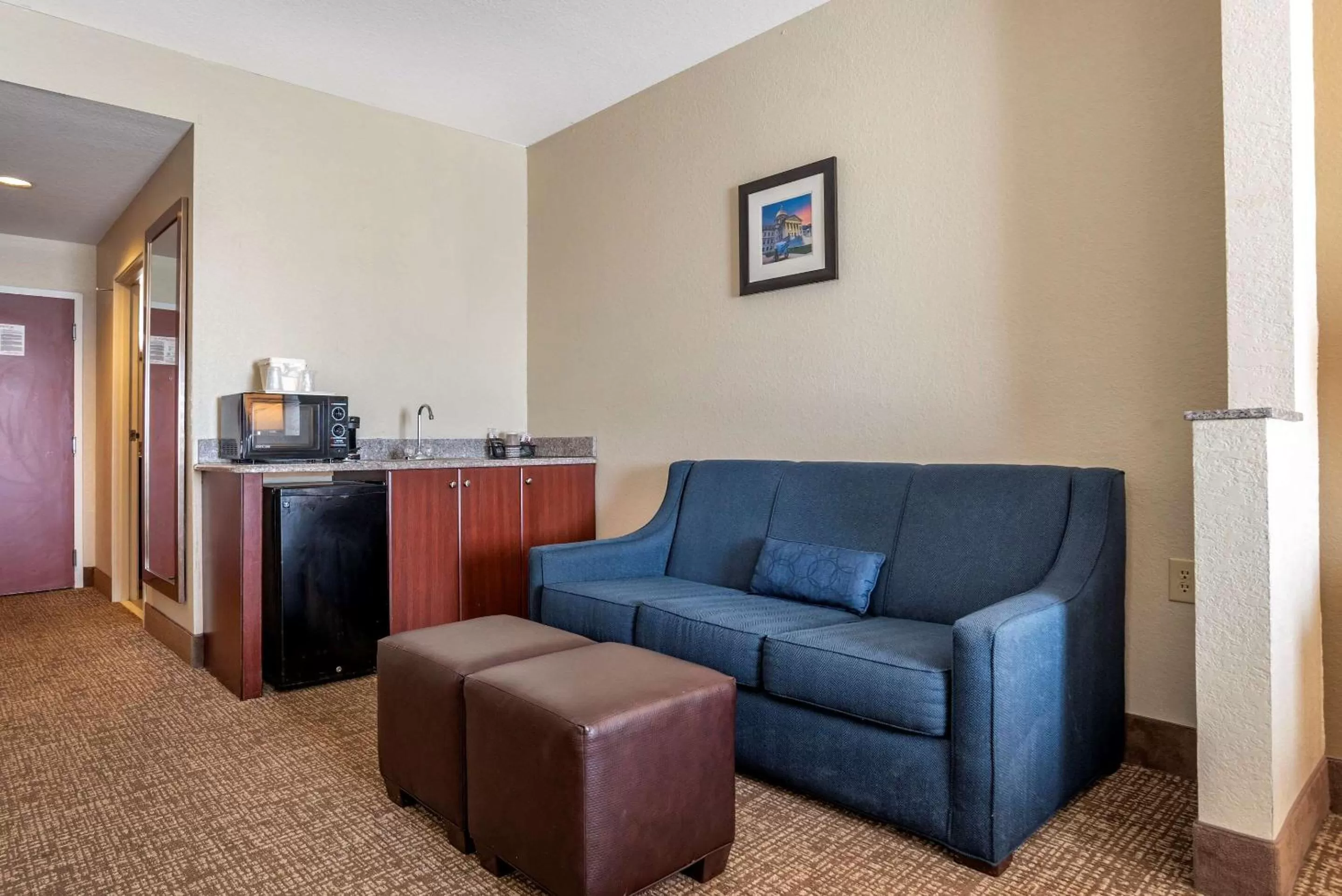 King Suite - Non-Smoking in Comfort Inn & Suites Clinton - Jackson West