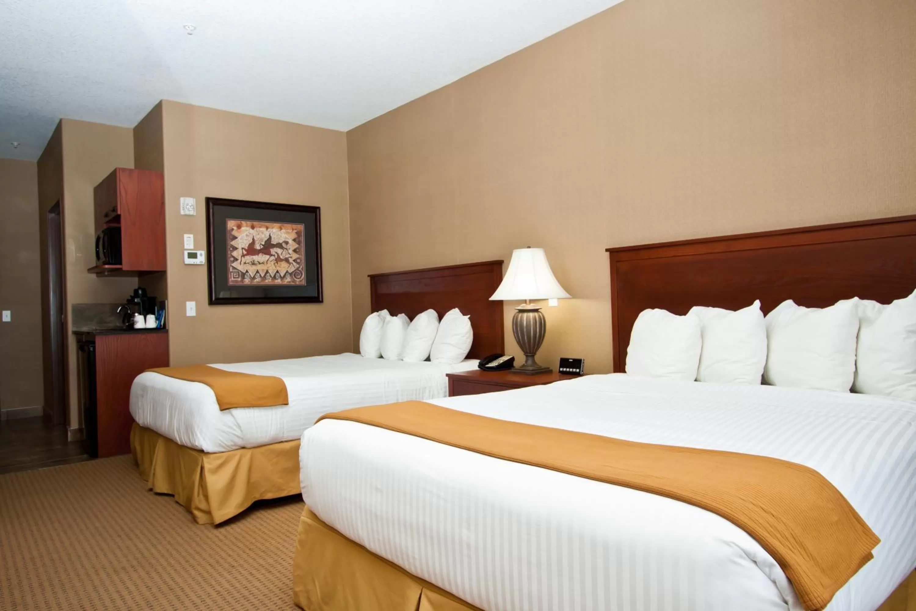 Studio Queen Suite with Two Queen Beds - Non-Smoking in Days Inn & Suites by Wyndham Strathmore