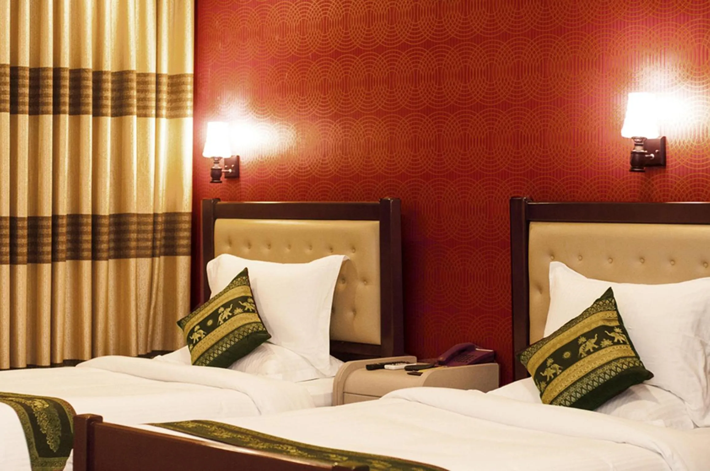 Twin Room in Century Park Residence