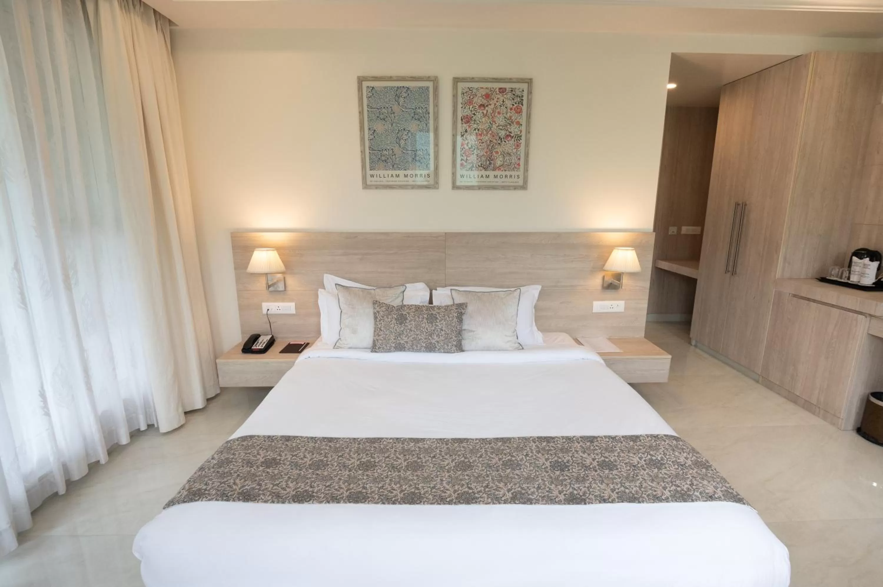 Deluxe Double Room with Balcony in Terrakotta Rishikesh