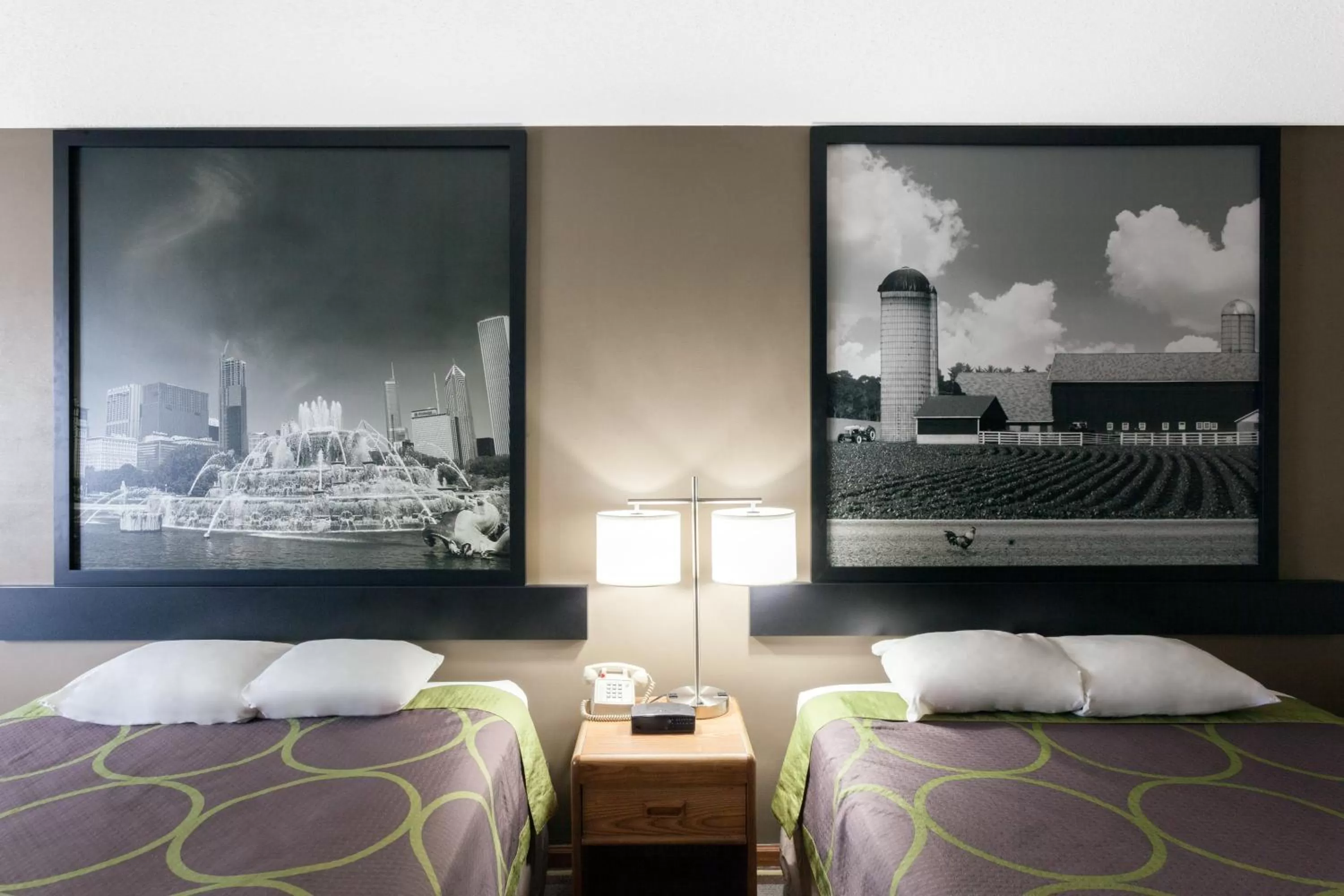 Queen Room with Two Queen Beds - Non-Smoking in Super 8 by Wyndham Gilman