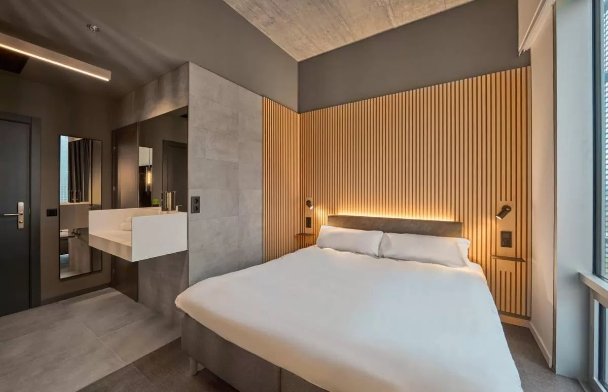 Triple Room in Zleep Madrid Airport