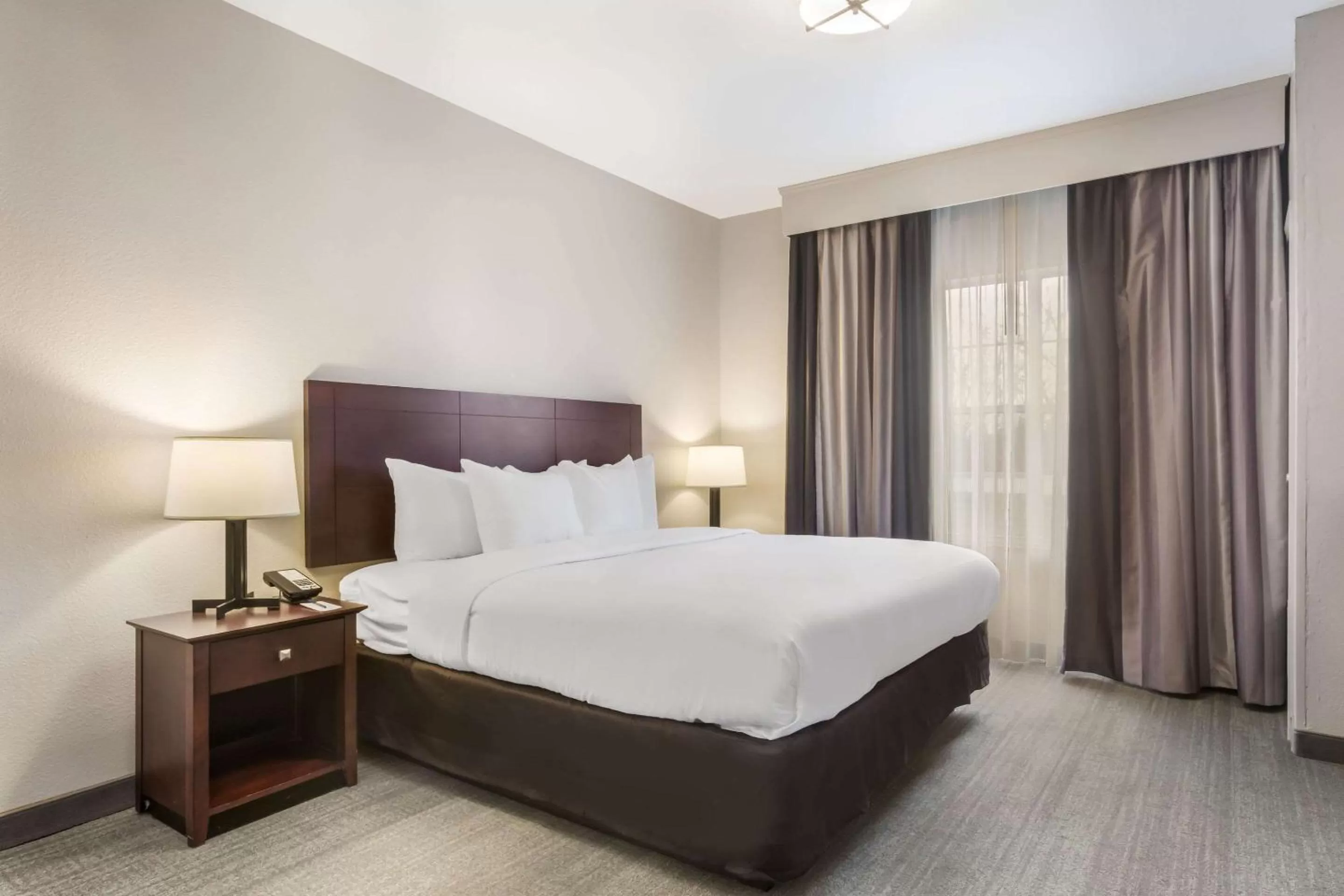 King Suite with Sofa Bed - Non Smoking in Comfort Inn & Suites Fairburn - Atlanta Southwest