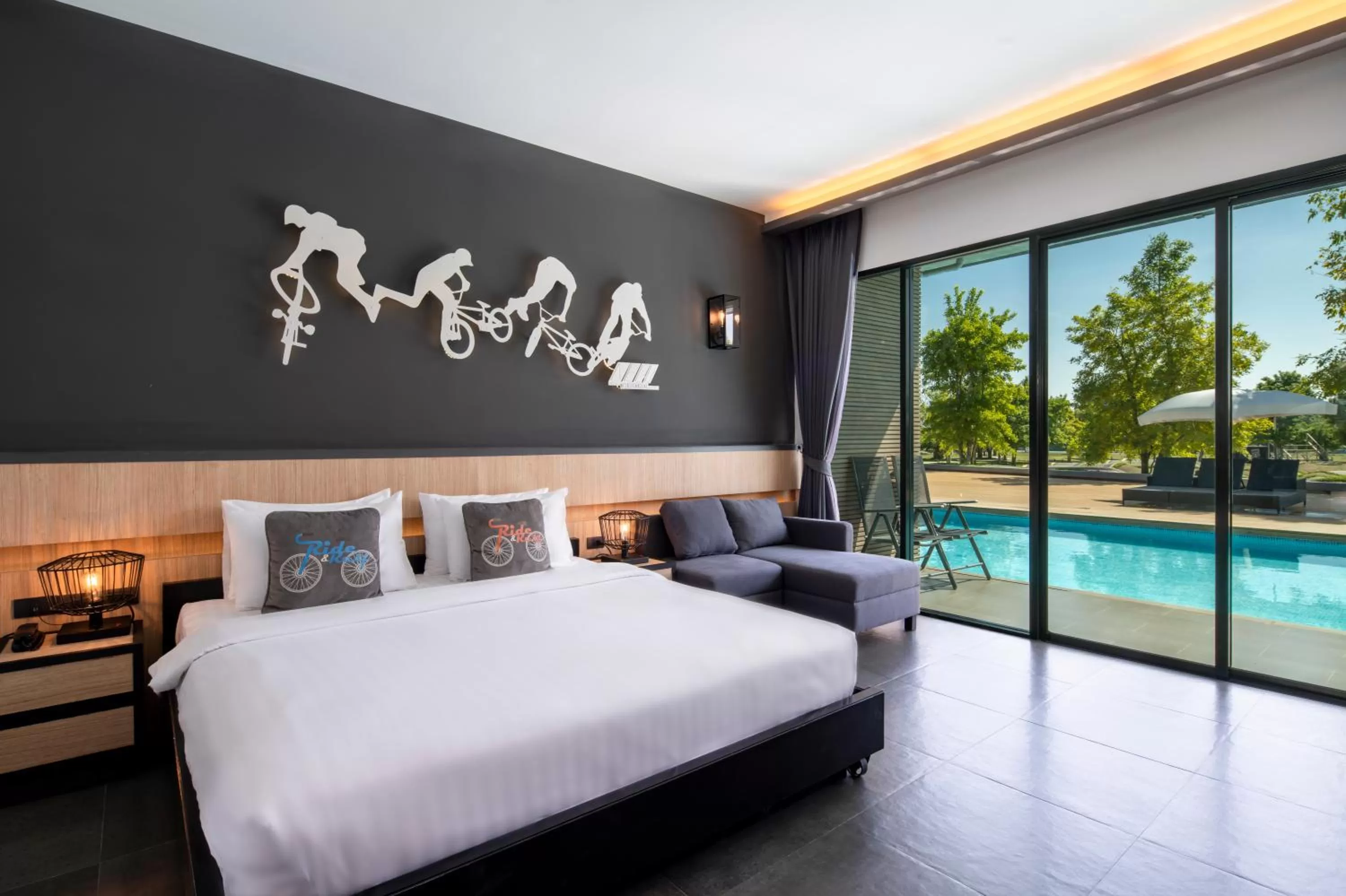 Deluxe Double Room with Pool Access in The VELO'S Hotel and Pumptrack