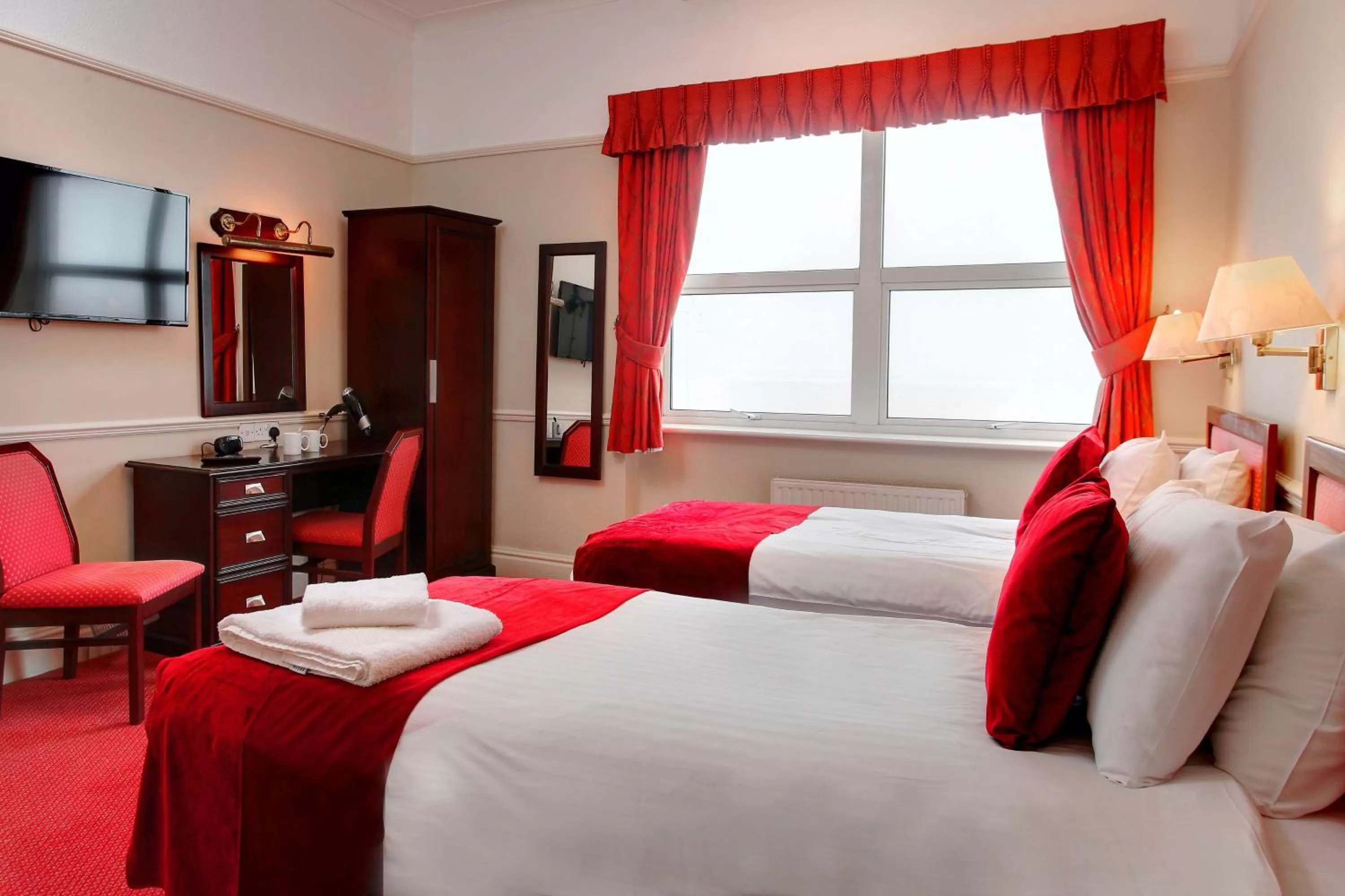 Standard Twin Room in Best Western Hotel Hatfield