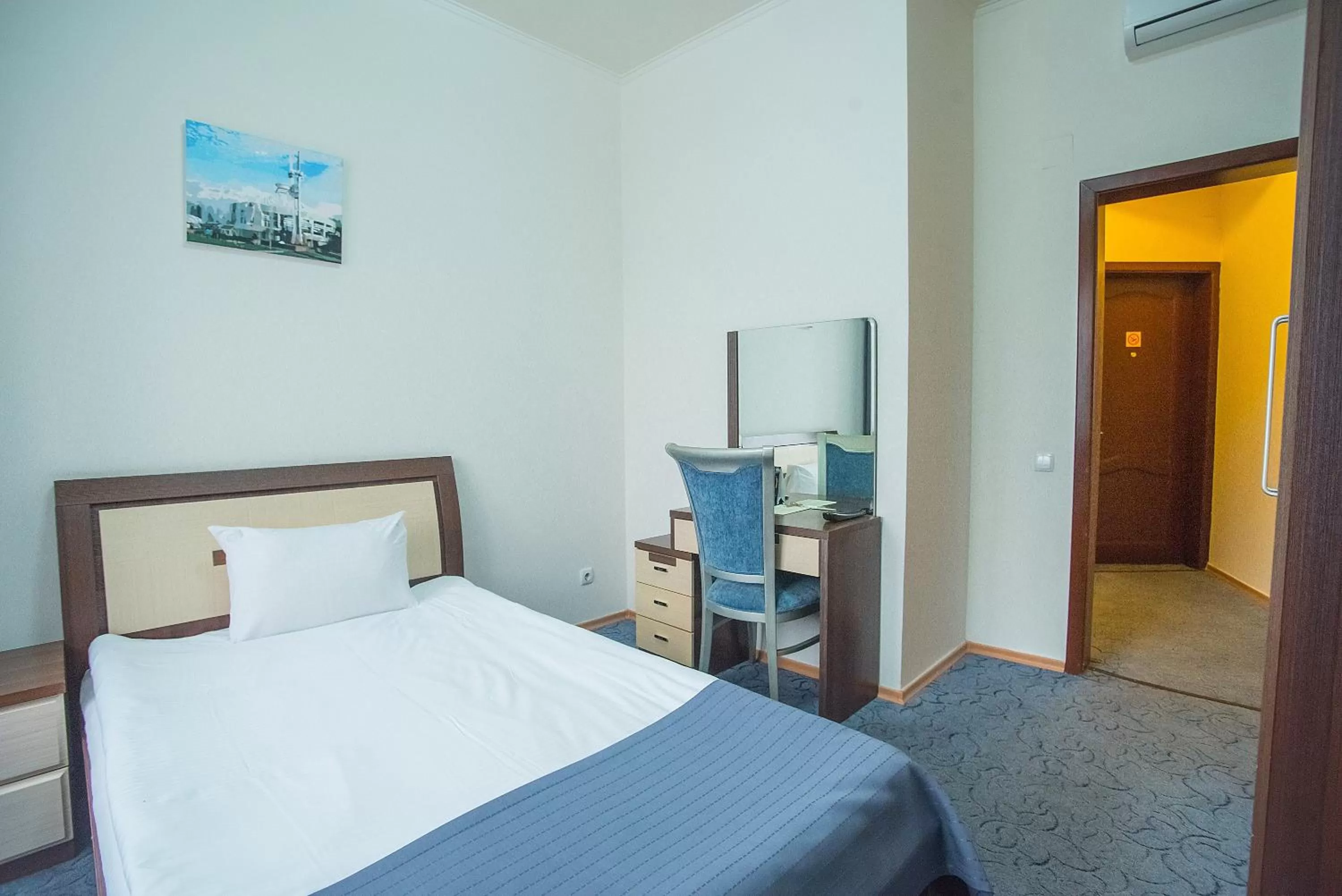 Economy Single Room in Alma