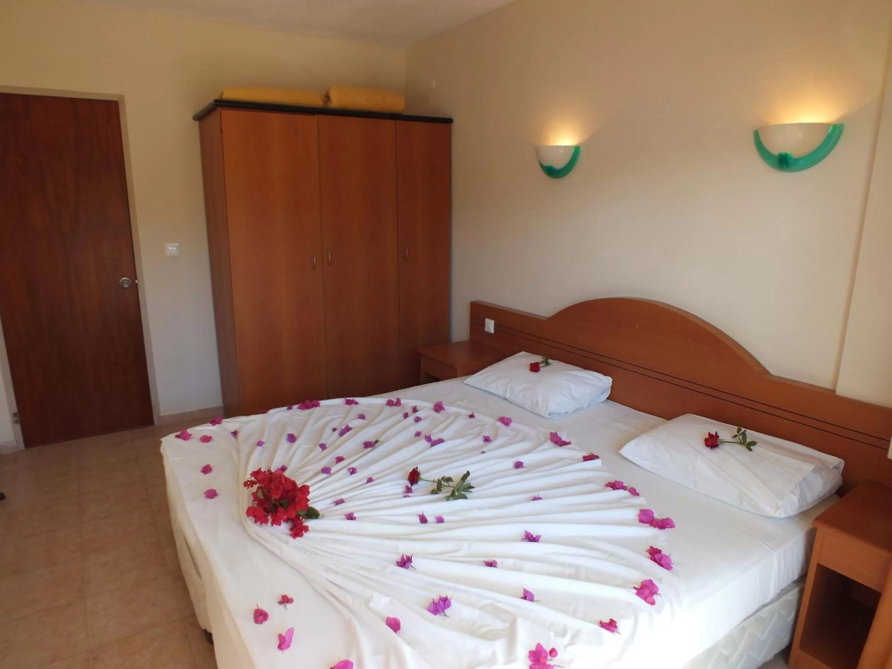 Economy Suite in Tuntas Family Suites Kusadasi