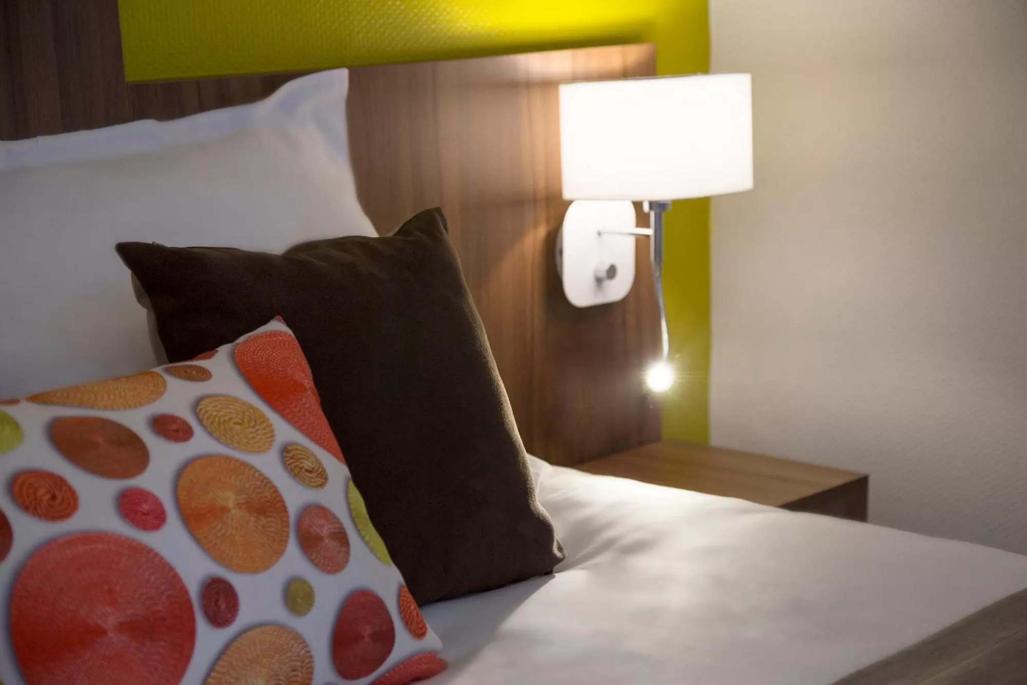 Small Double Room in Logis Hôtel Chaptal, Amboise