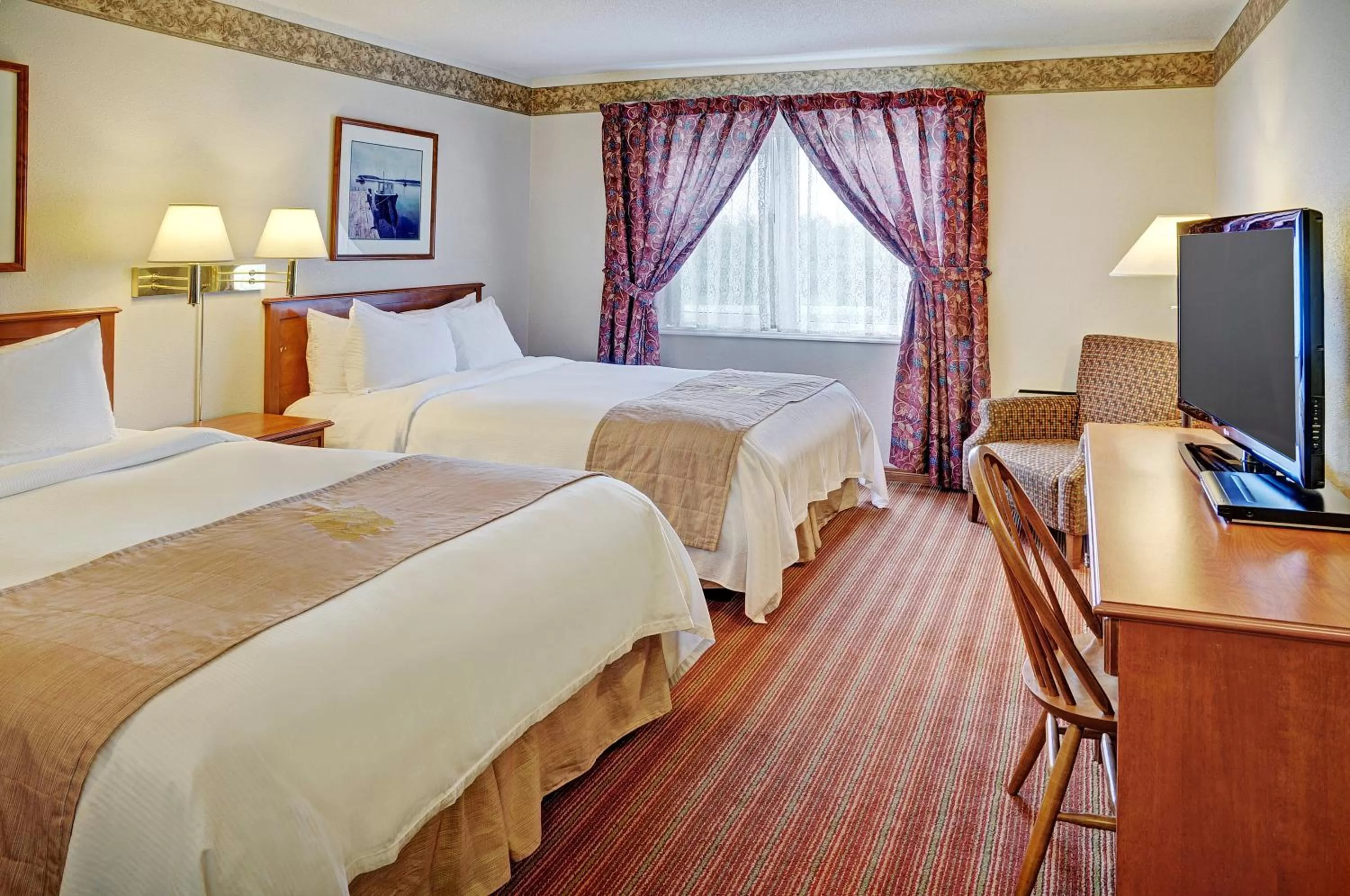 Queen Room with Two Queen Beds in Coastal Inn Halifax - Bayers Lake