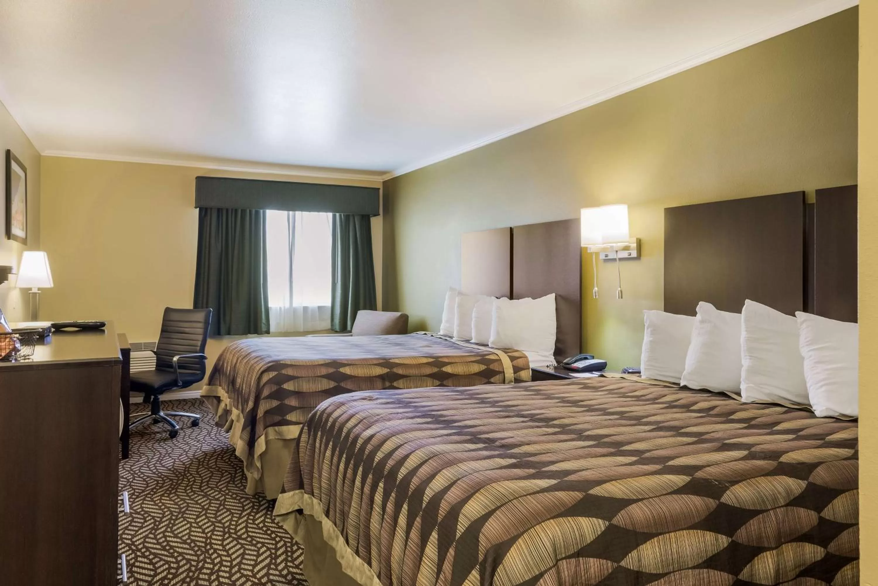 Queen Room with Two Queen Beds in Best Western Richfield Inn