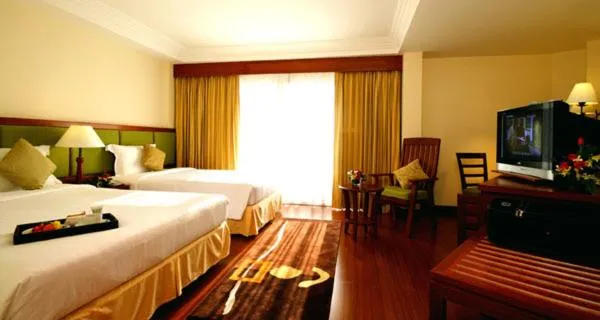 Deluxe Double or Twin Room in Kalim Resort