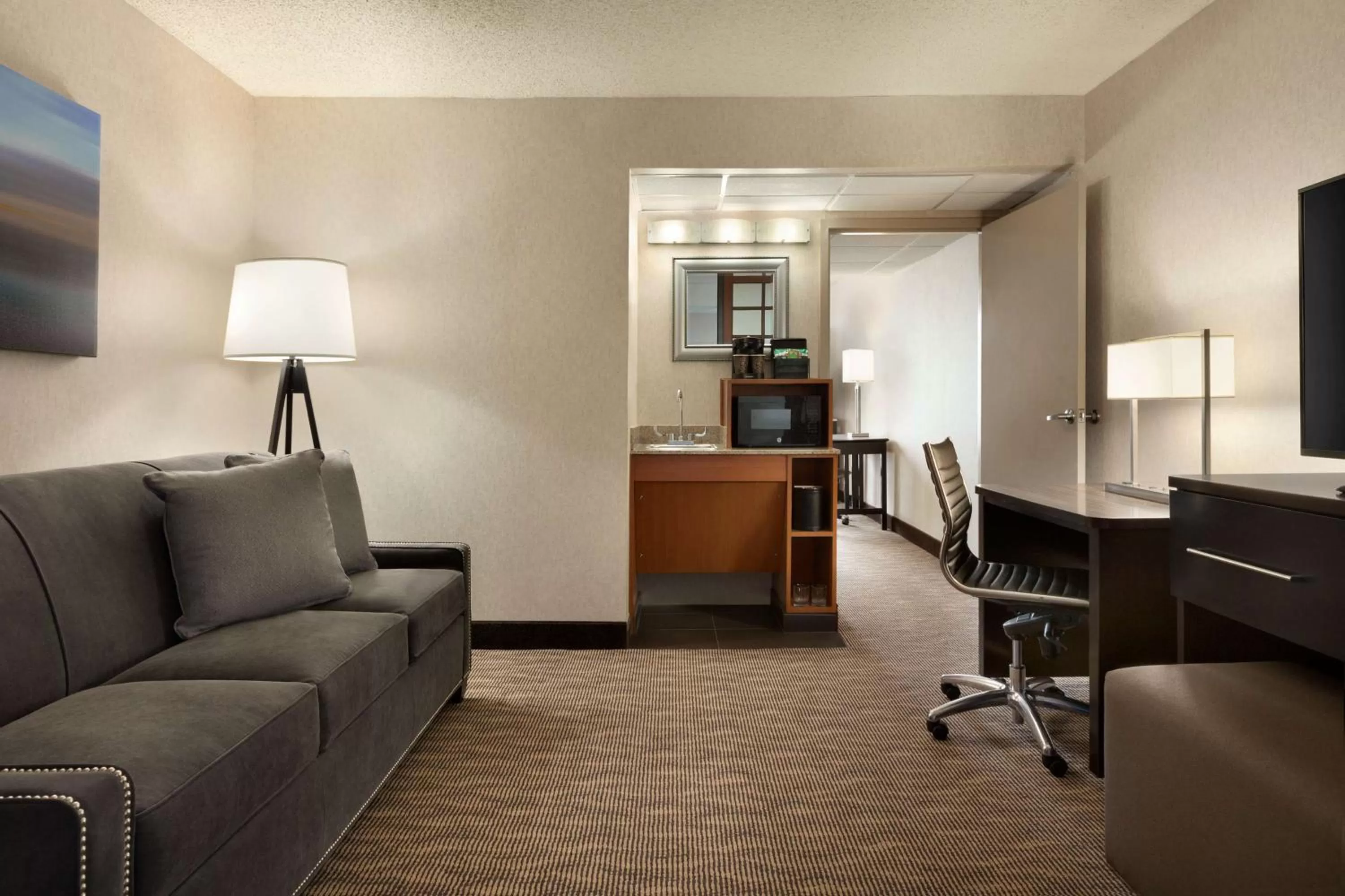 One-Bedroom King Suite - Hearing Access/Non-Smoking in Embassy Suites by Hilton Oklahoma City Will Rogers Airport