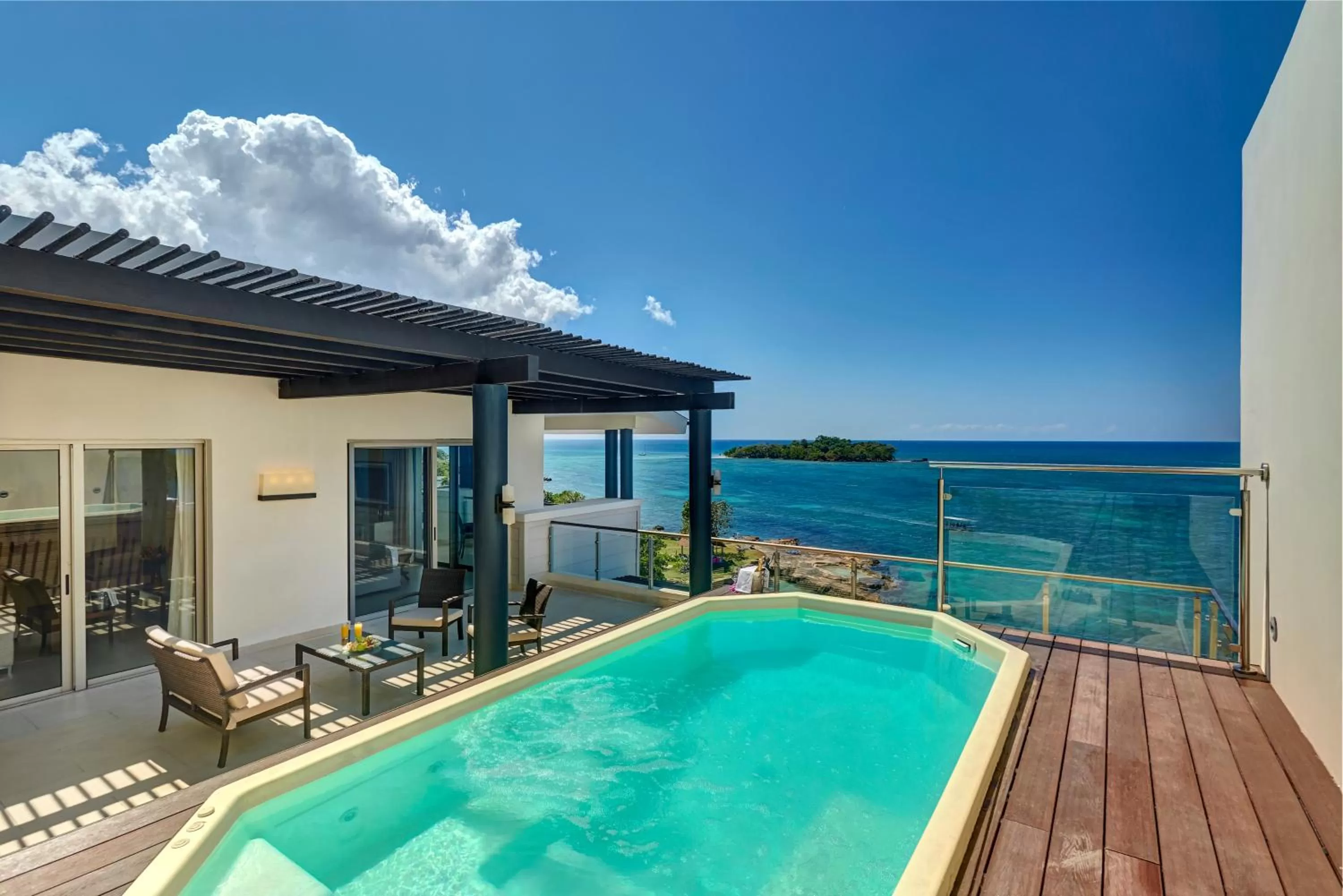 Luxury Penthouse One Bedroom Suite Ocean View Terrace Hot Tub DC  in Royalton Negril, An Autograph Collection All-Inclusive Resort